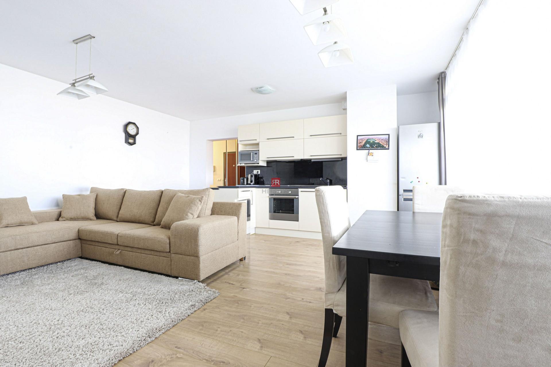 HERRYS - For rent a fully furnished 2 bedroom apartment with a loggia in the RETRO complex in Ružinov