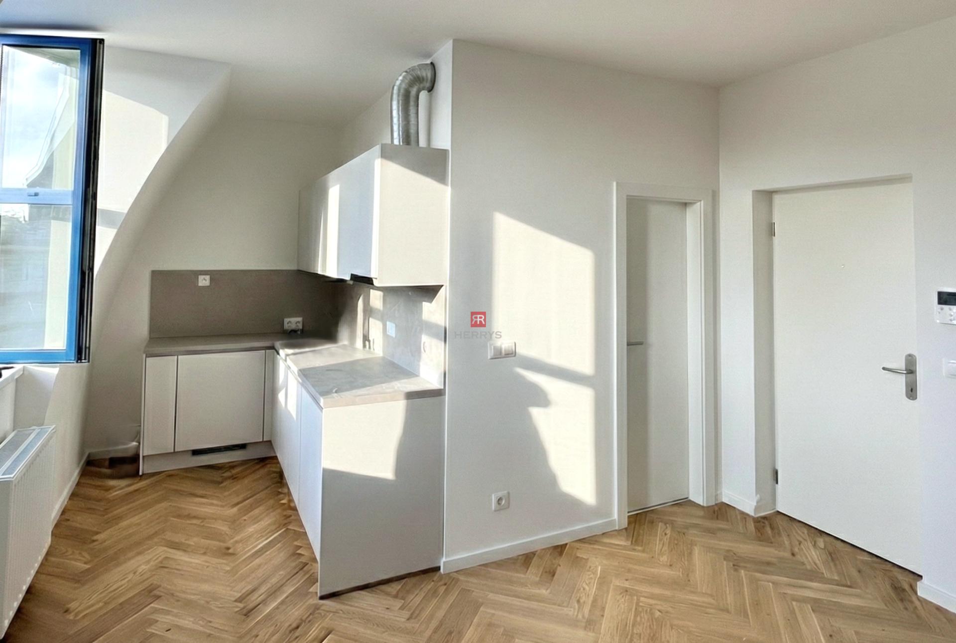 HERRYS – 1,5-room apartment for sale in the historic center in the UNO Poštová Residence project
