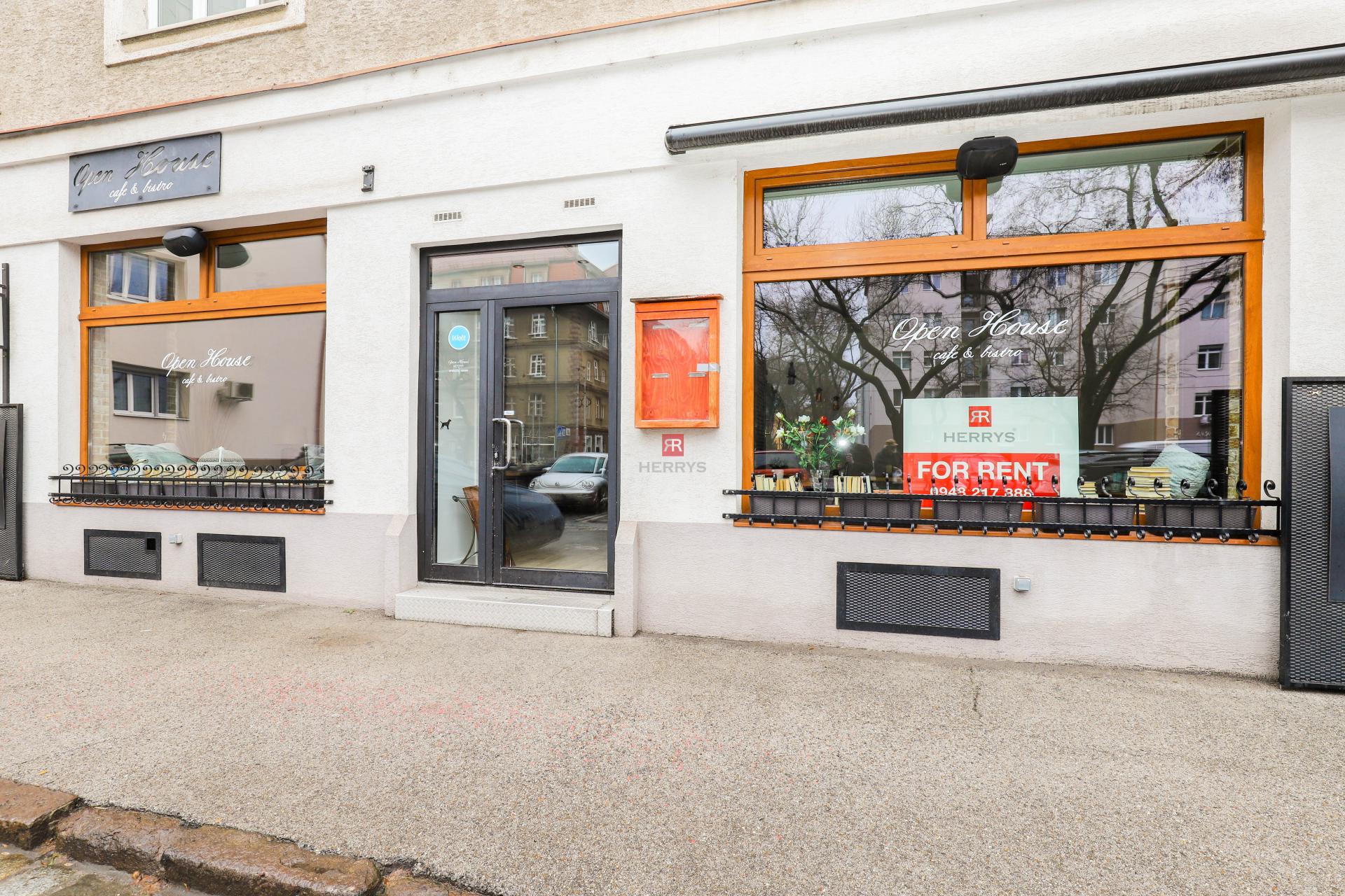 HERRYS – Na prenájom kompletne zrekonštruovaný nebytový priestor na gastro prevádzku