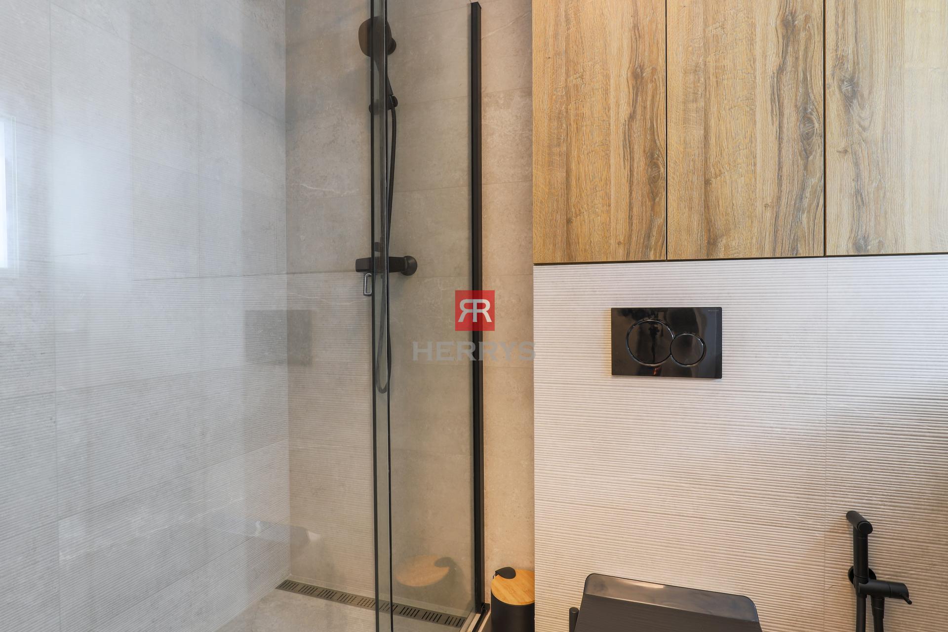 HERRYS - Na prenájom štýlový 3 izbový byt v širšom centre mesta, Ovručská ulica