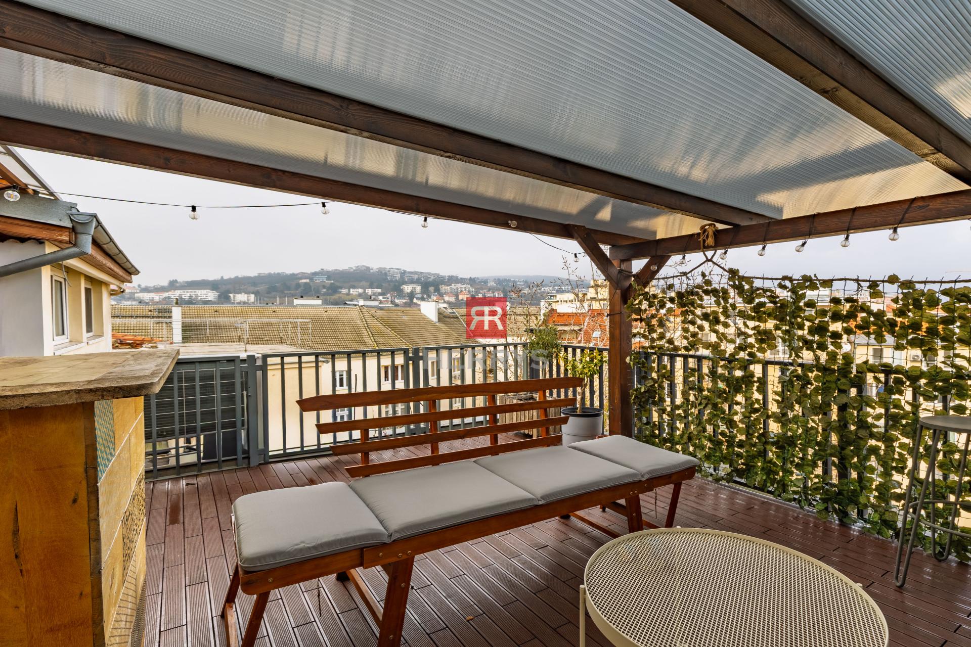 HERRYS – Na predaj výnimočný 4-izbový mezonet s terasou a wellness na Legionárskej ulici