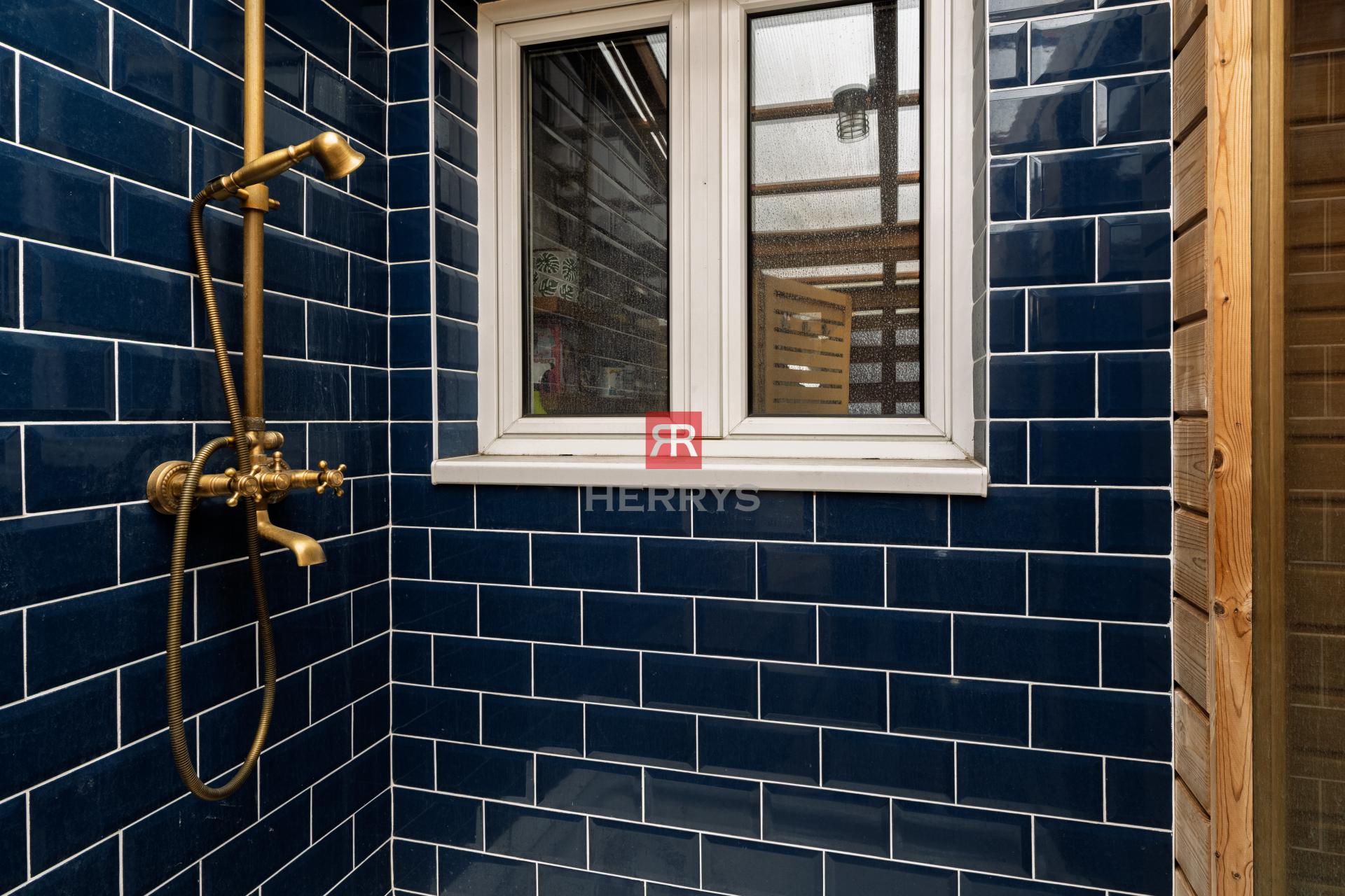 HERRYS – Na predaj výnimočný 4-izbový mezonet s terasou a wellness na Legionárskej ulici