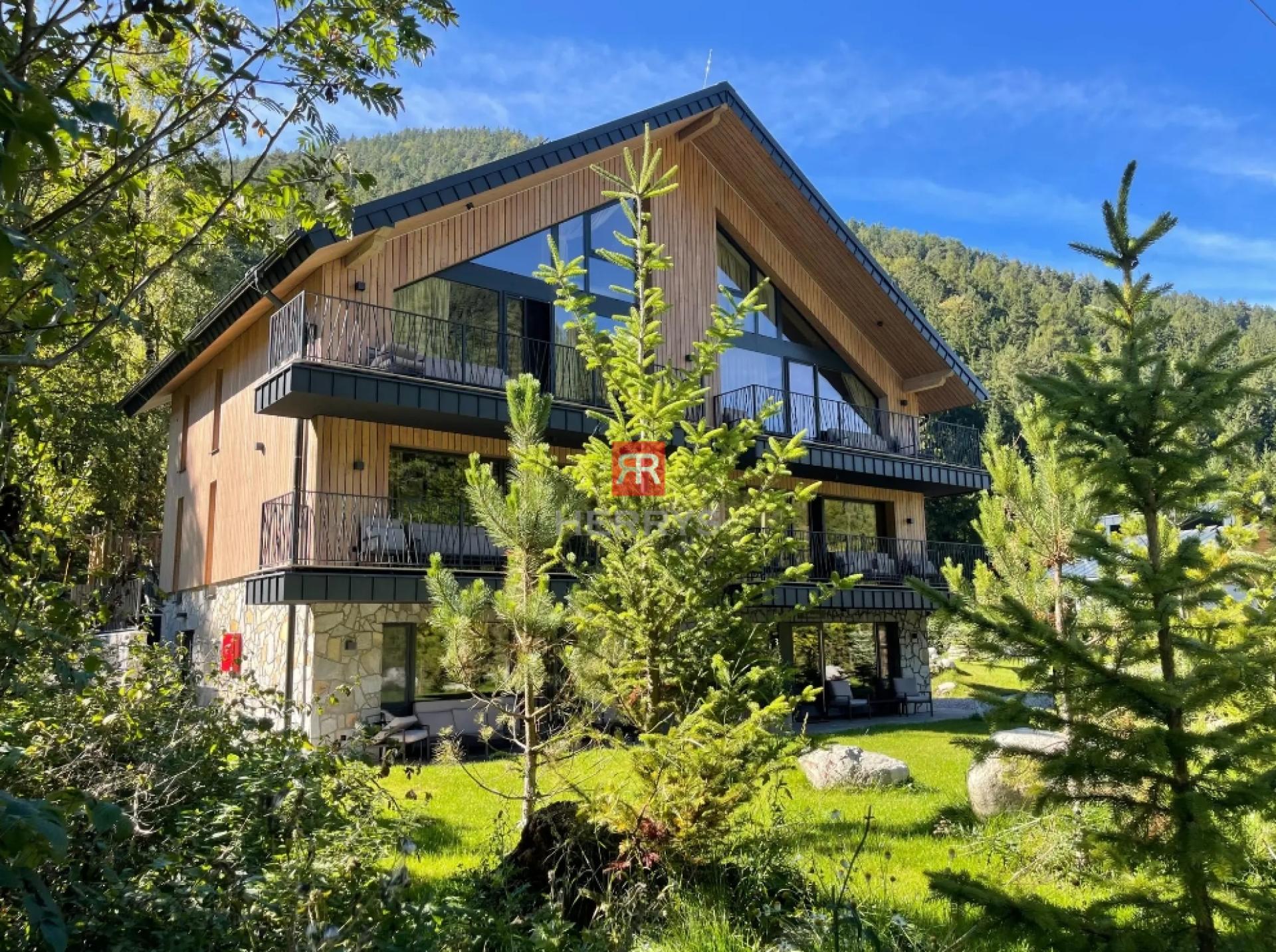 HERRYS - For sale a unique apartment house directly in the mountains of Demänovská Valley.