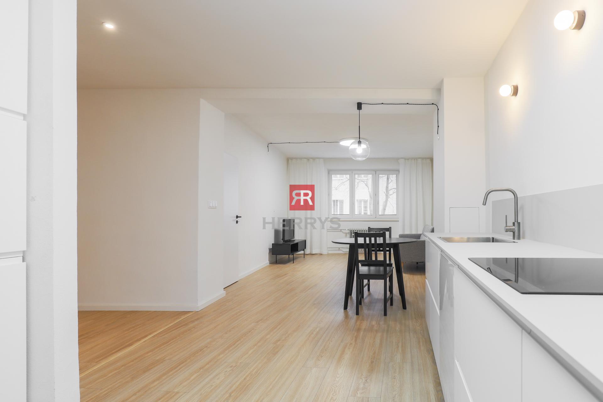 HERRYS – Na predaj 2-izbový byt po kompletnej rekonštrukcii v Starom Meste&nbsp;