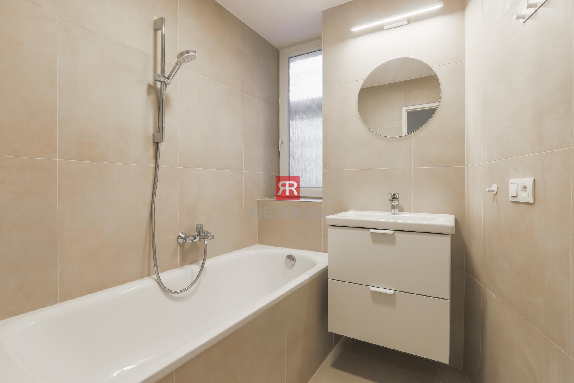 HERRYS – Na predaj 2-izbový byt po kompletnej rekonštrukcii v Starom Meste&nbsp;