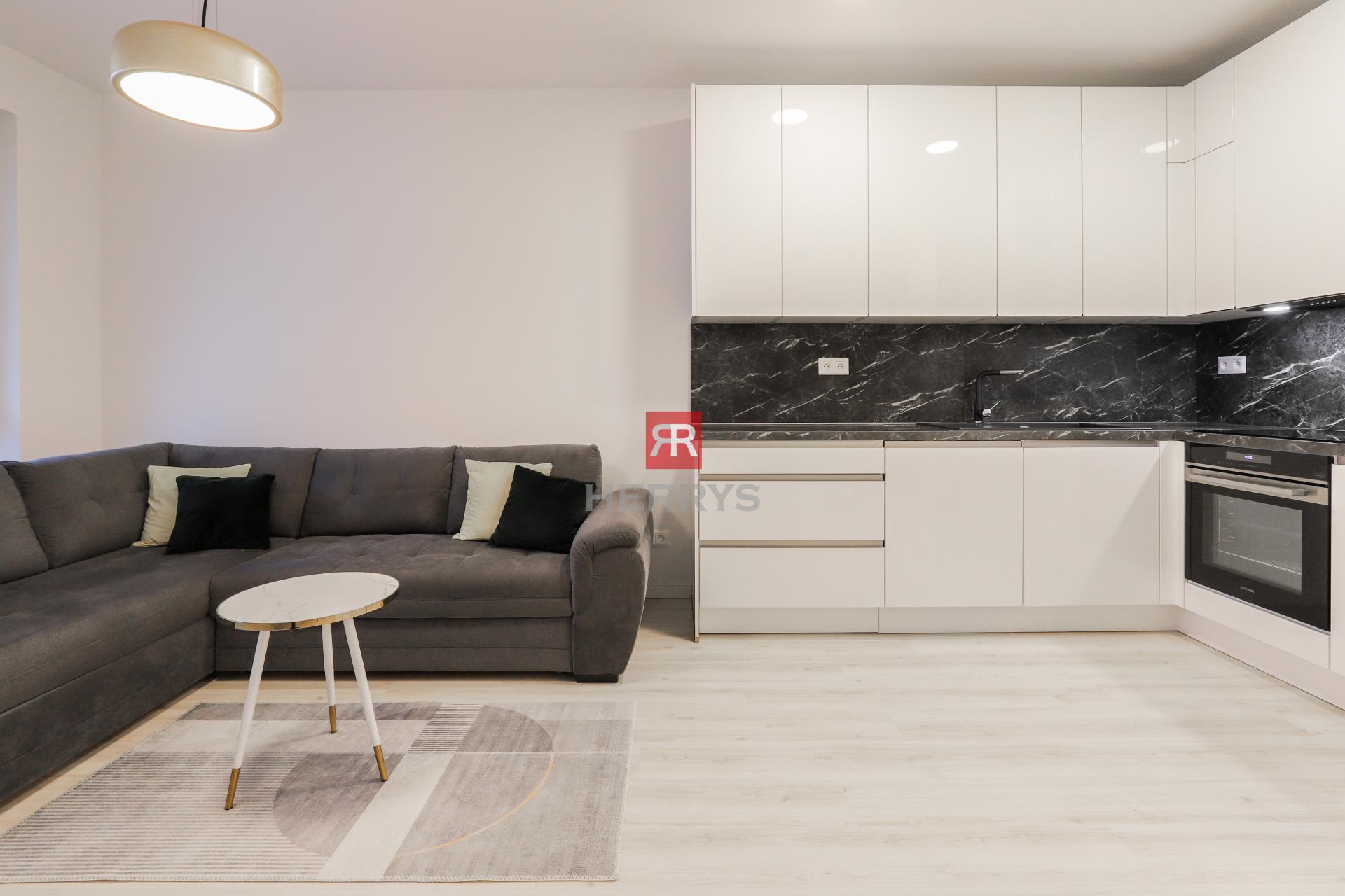 HERRYS - Na prenájom 2-izbový byt v NUPPU, RUŽINOV