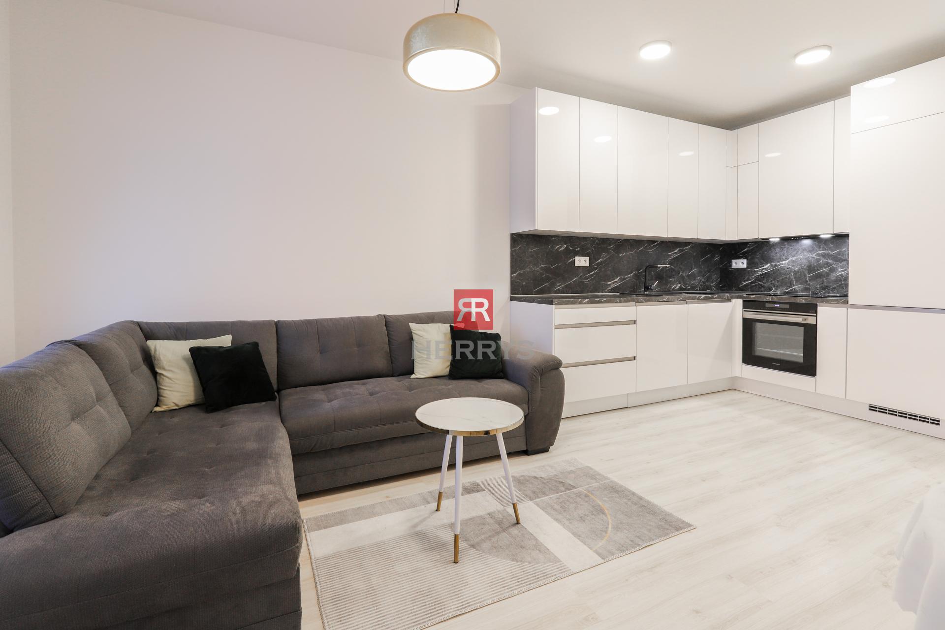 HERRYS - Na prenájom 2-izbový byt v NUPPU, RUŽINOV