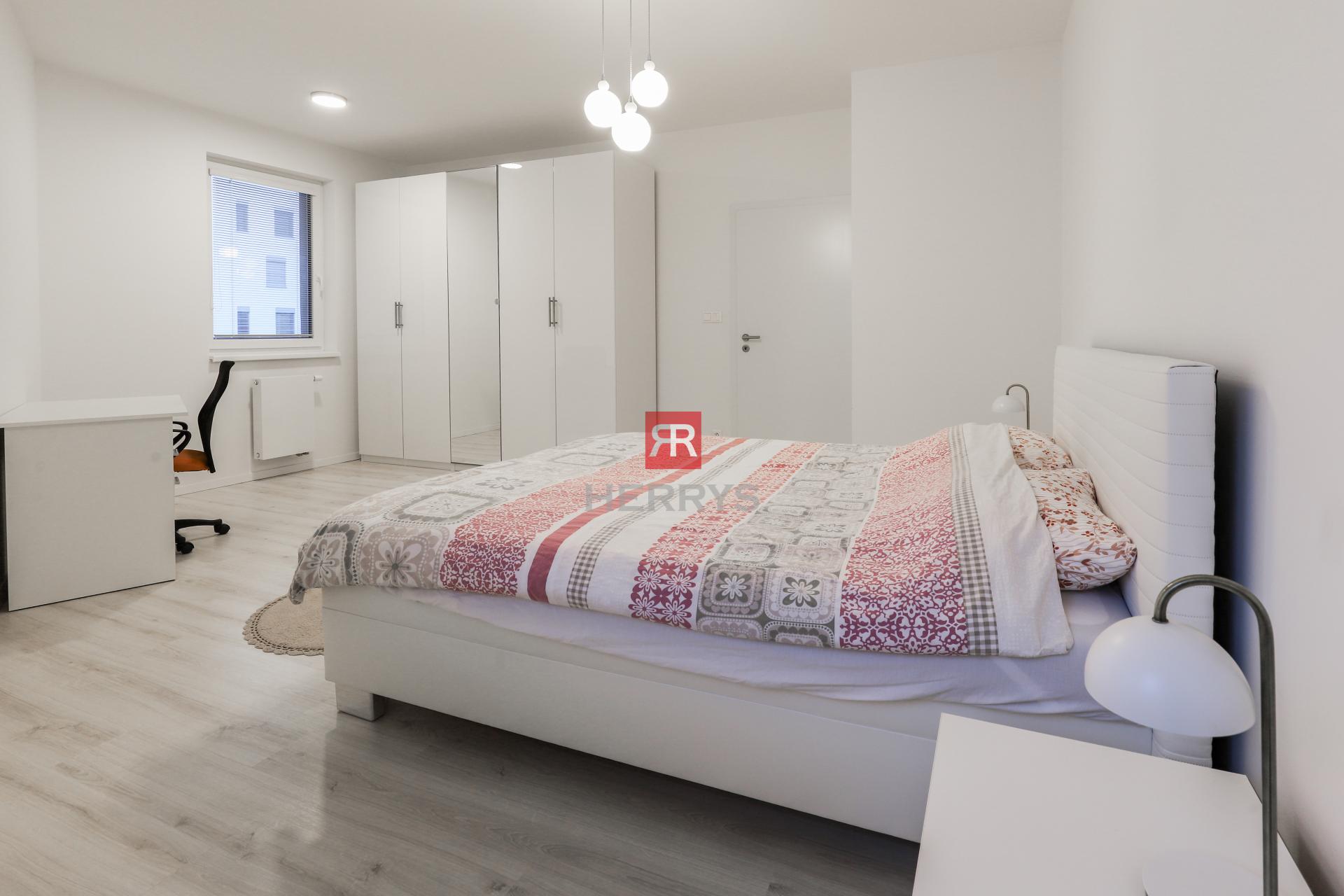 HERRYS - Na prenájom 2-izbový byt v NUPPU, RUŽINOV