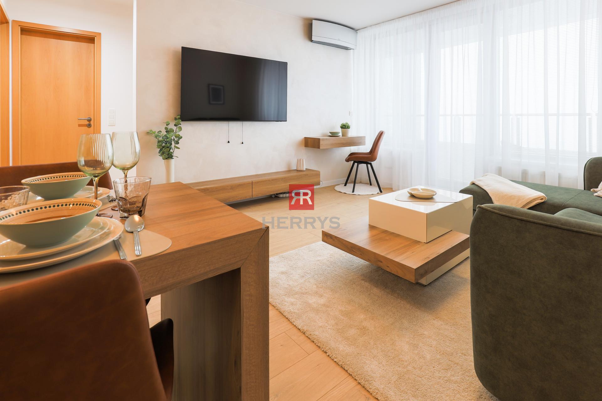 HERRYS - Stylish 2-room furnished apartment with balcony for rent, III. Towers