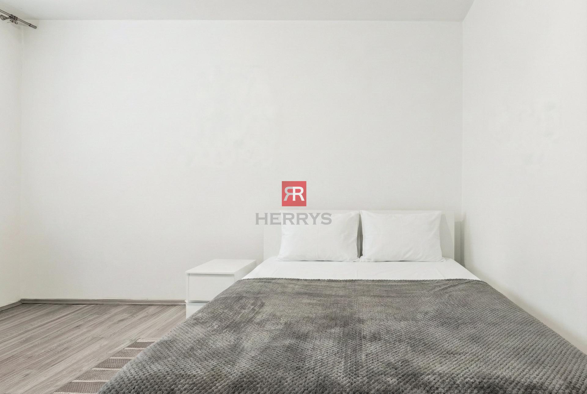 HERRYS - Cozy 1-room apartment for rent in an excellent location, Nám. Hraničiarov