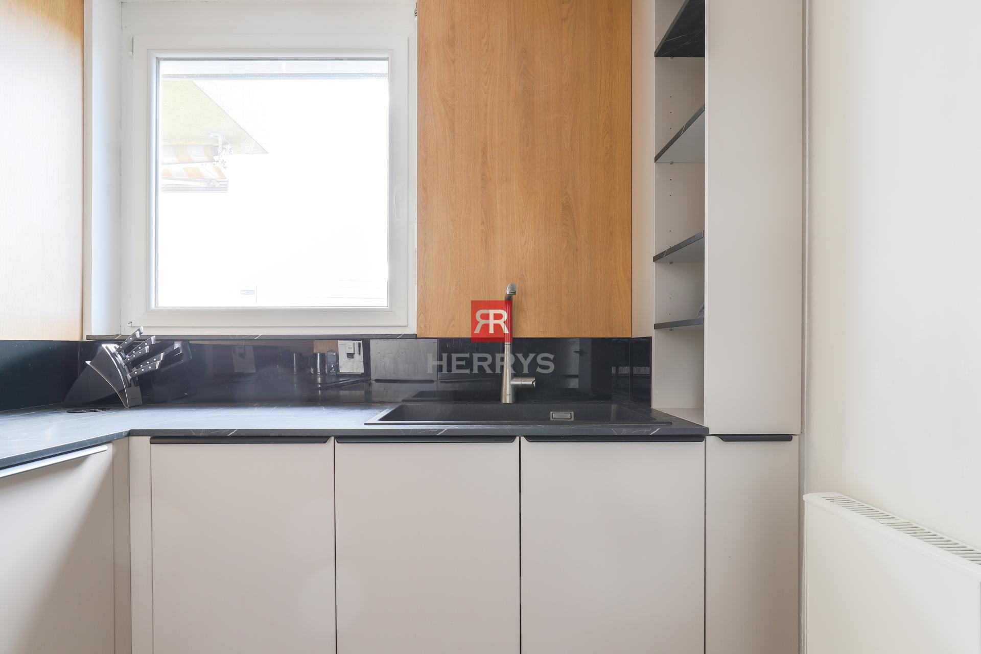 HERRYS - Modern and spacious 2-room apartment for rent in the Old Town, on Martin Benka Square&nbsp;