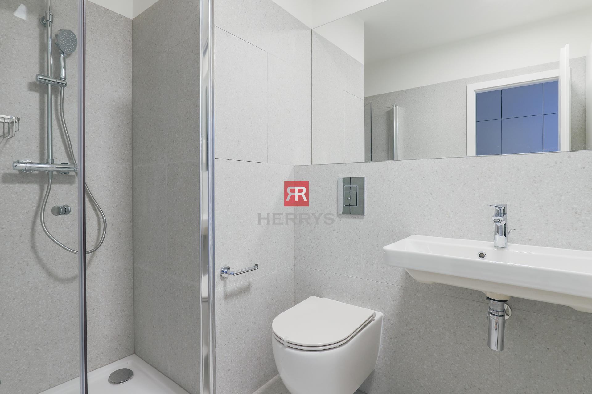 HERRYS - Na prenájom 2-izbový byt po kompletnej rekonštrukcii, Sibírska ulica