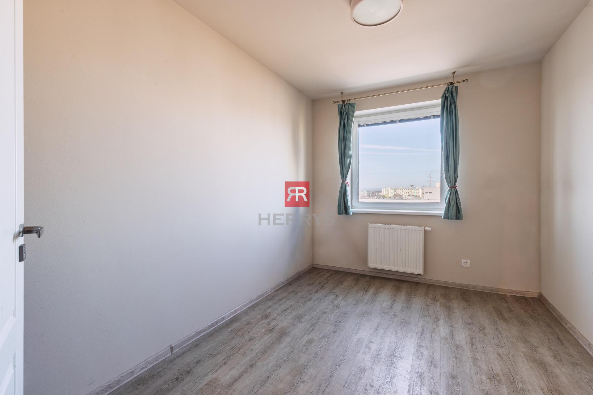 HERRYS - 4-room apartment with large roof terrace for sale in the new MIKO building