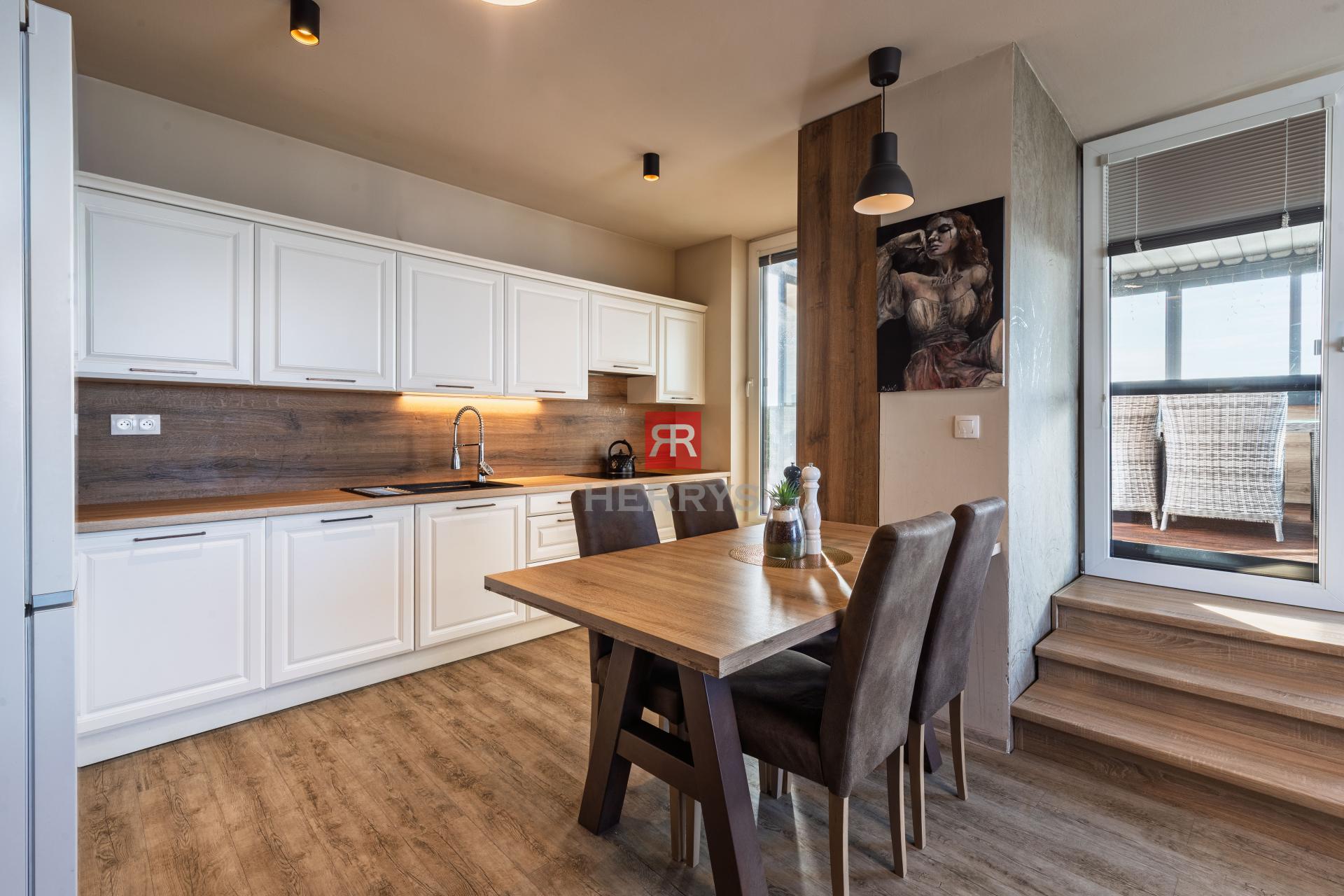 HERRYS - 4-room apartment with large roof terrace for sale in the new MIKO building