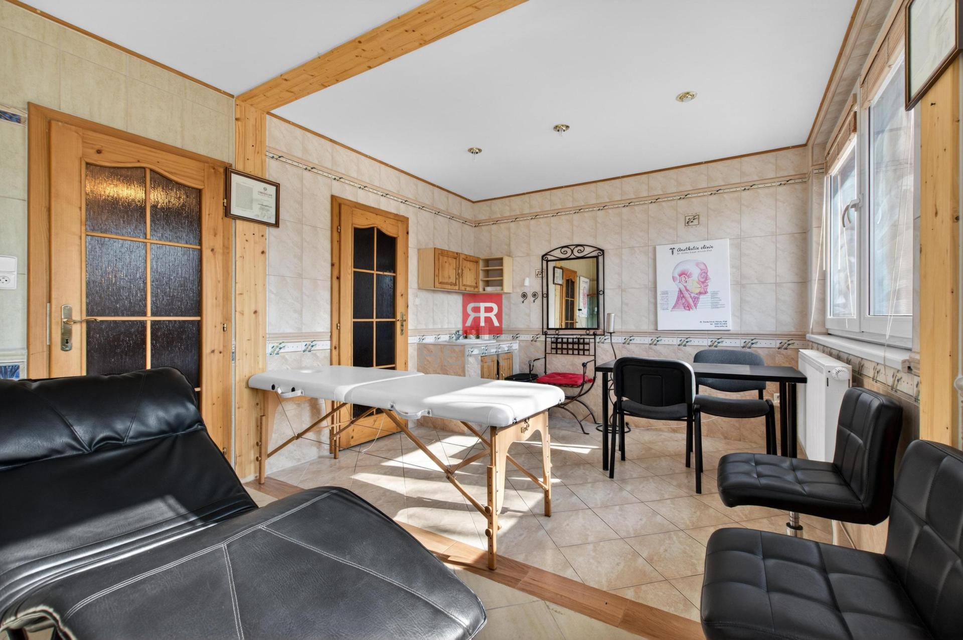 HERRYS - For sale 3-room nonresidential space with exceptional variability of use in BA - Ružinov.