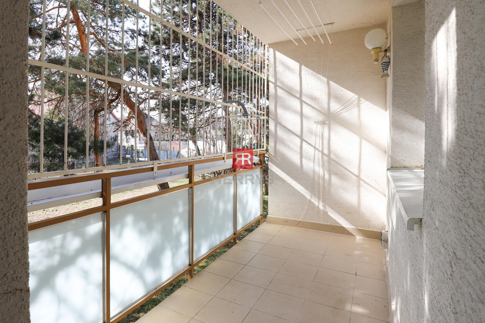 HERRYS - Na prenájom priestranný 3 izbový byt v tichej časti Ružinova