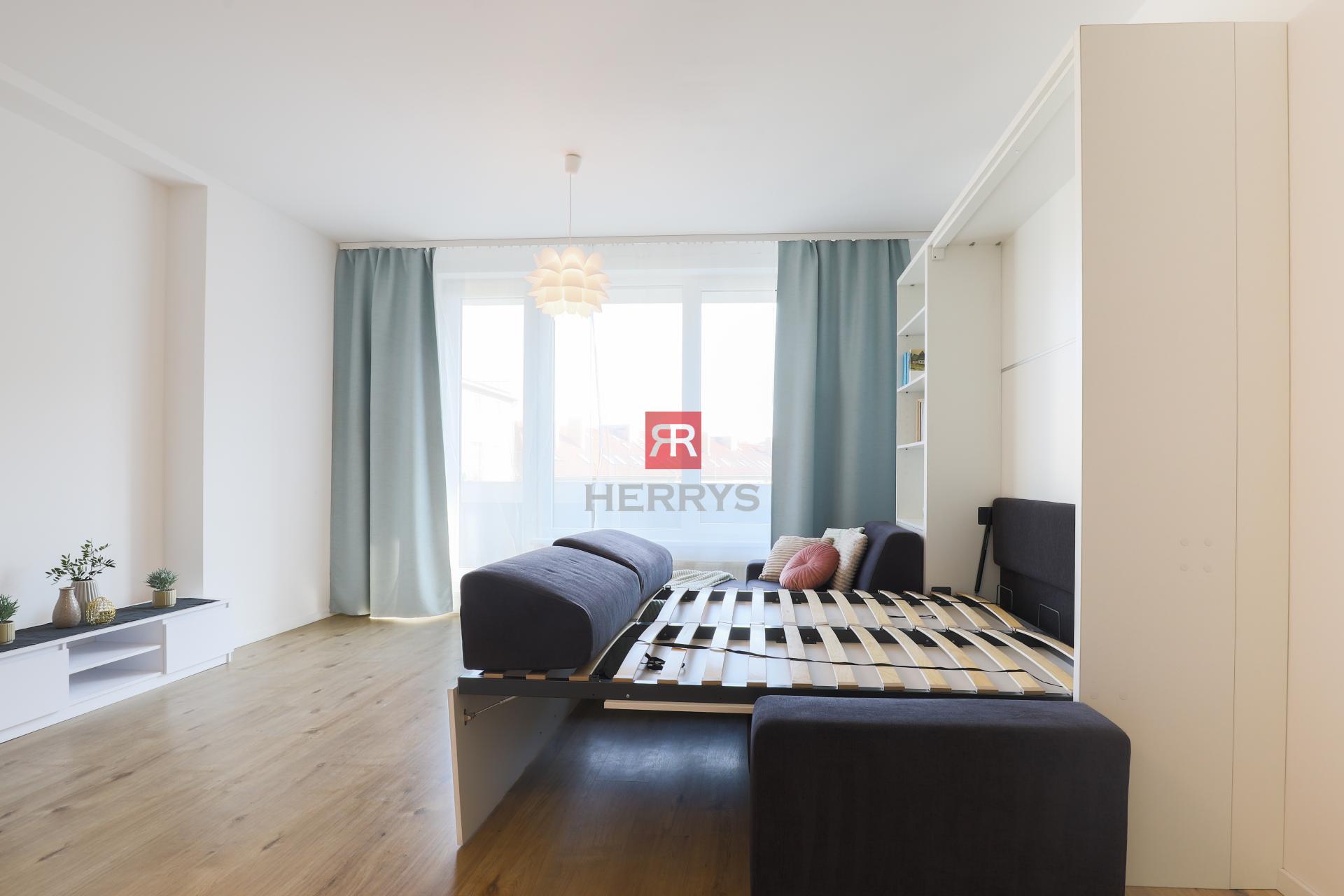 HERRYS - Na prenájom exkluzívne priestranný svetlý 1 izbový byt v top lokalite v Premiére, Staré mesto&nbsp;&nbsp;&nbsp;