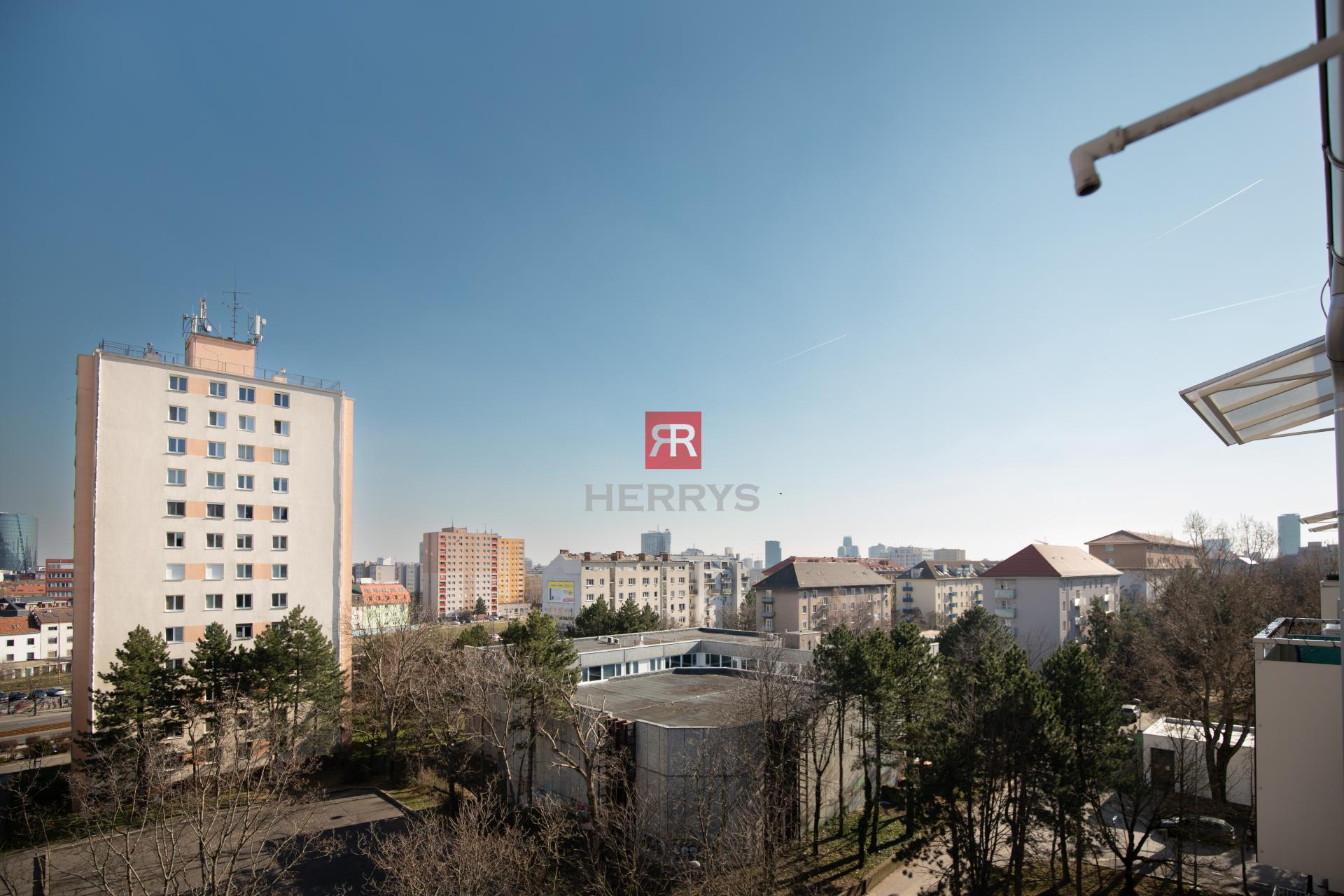 HERRYS - Na prenájom 3-izbový byt na ulici Sibírska, BA - Nové Mesto