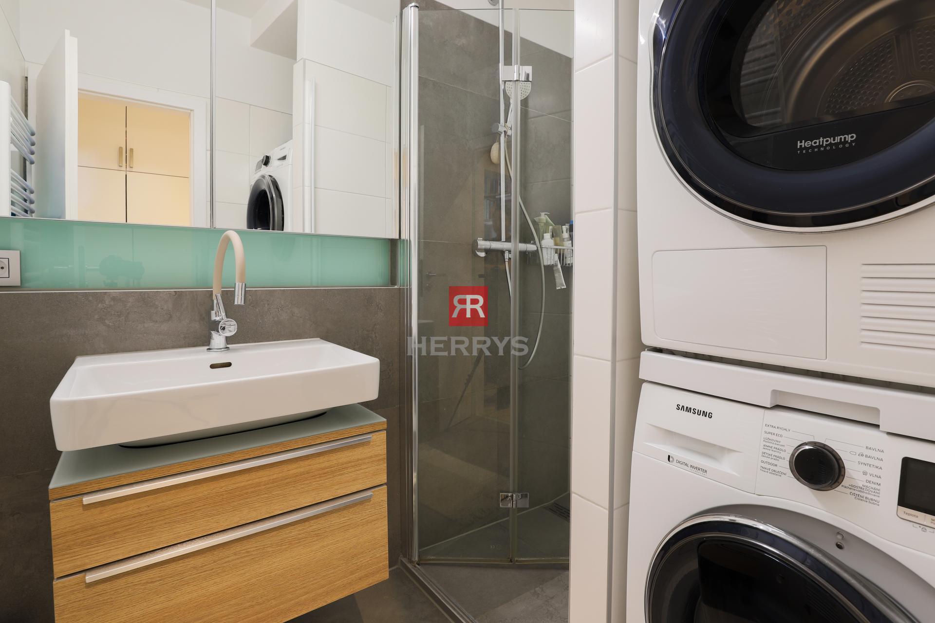 HERRYS - Na prenájom 3-izbový byt na ulici Sibírska, BA - Nové Mesto