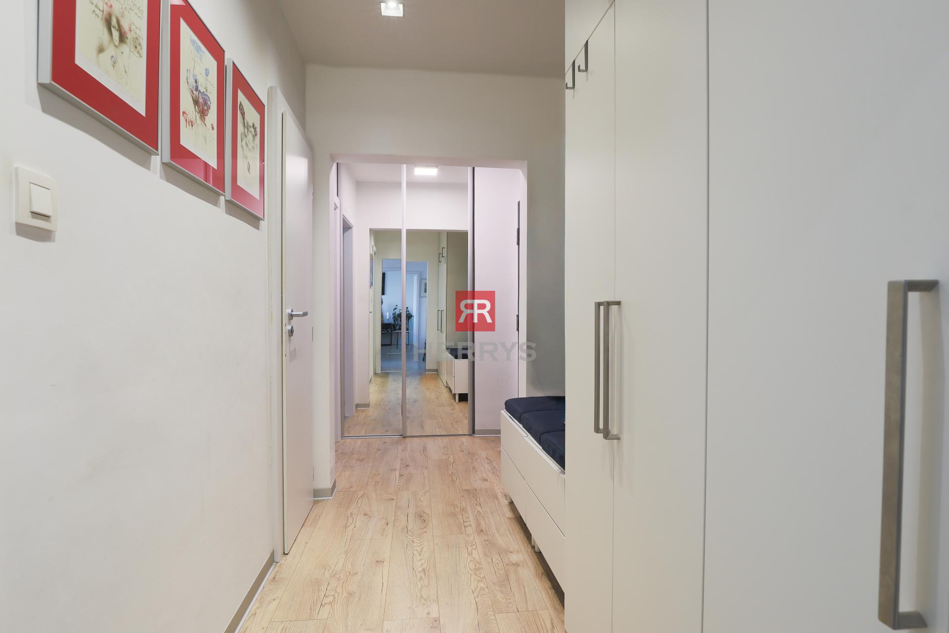 HERRYS - Na prenájom 3-izbový byt na ulici Sibírska, BA - Nové Mesto