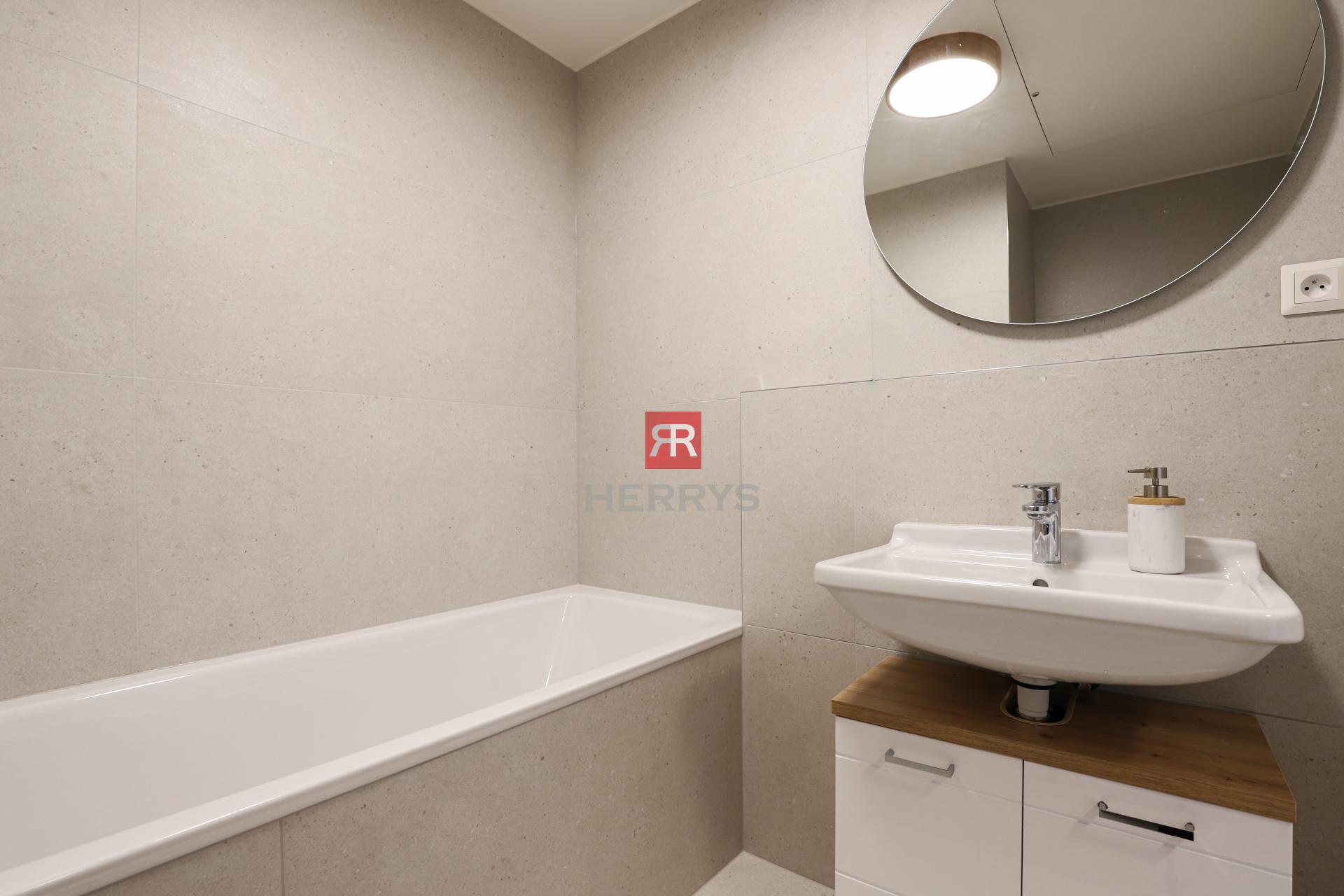 HERRYS - Exceptional 1-room apartment for rent, in the premium METROPOLIS complex