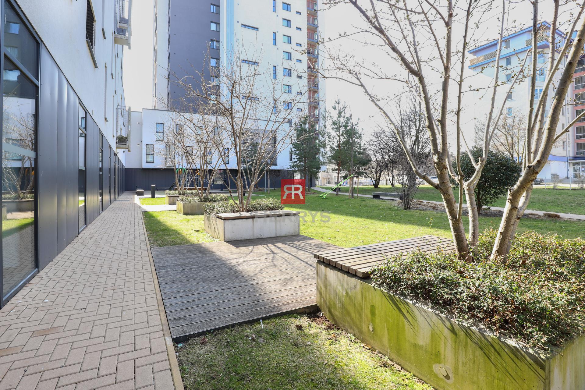 HERRYS - Na prenájom svetlý 2-izbový byt v&nbsp;novostavbe SEBERINIHO na Seberiniho ulici v&nbsp;BA - Ružinov.