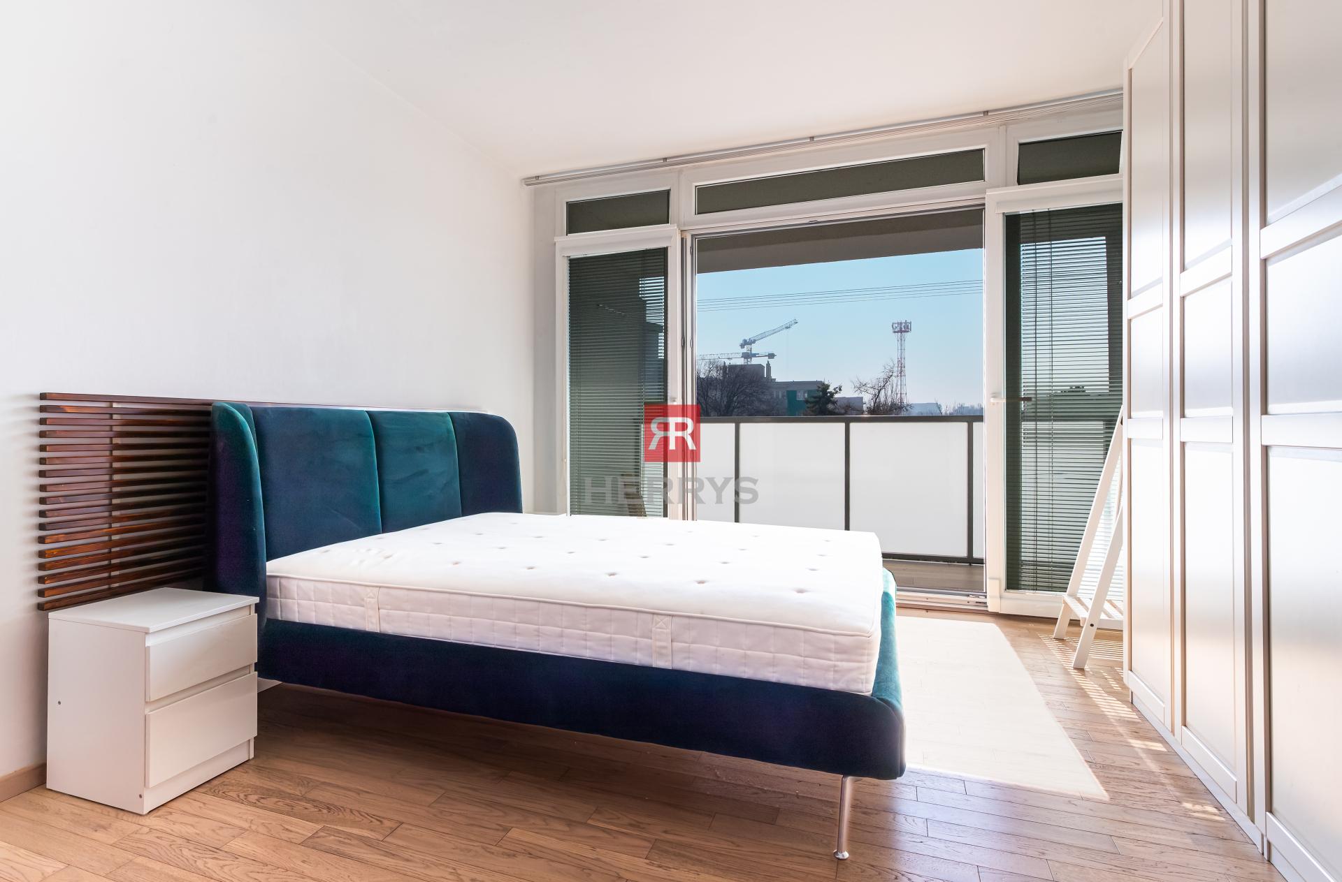 HERRYS - Spacious 2-room apartment for sale on Vietnamska Street