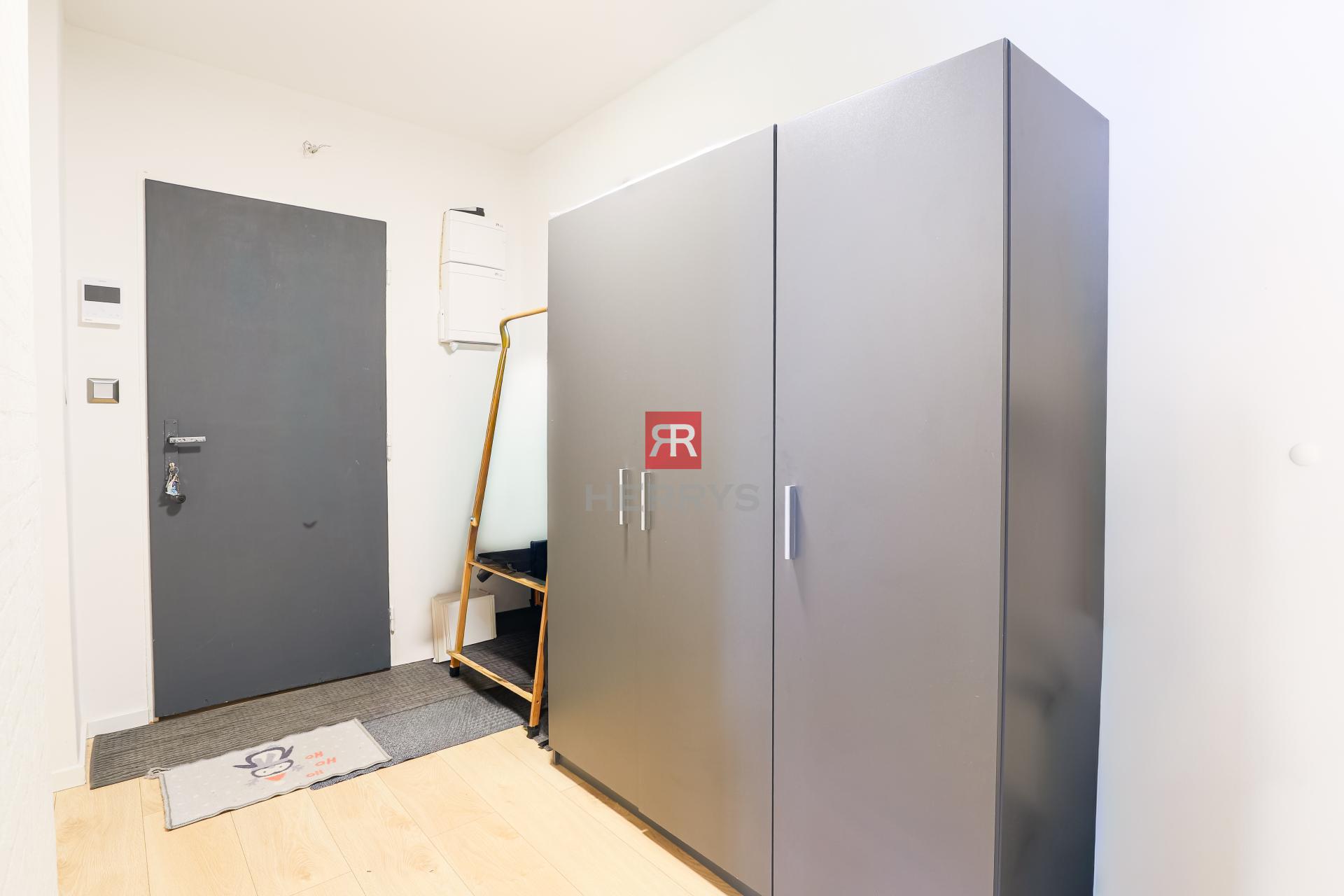 HERRYS - Na prenájom kompletne zariadená dvojgarsónka v Ružinove