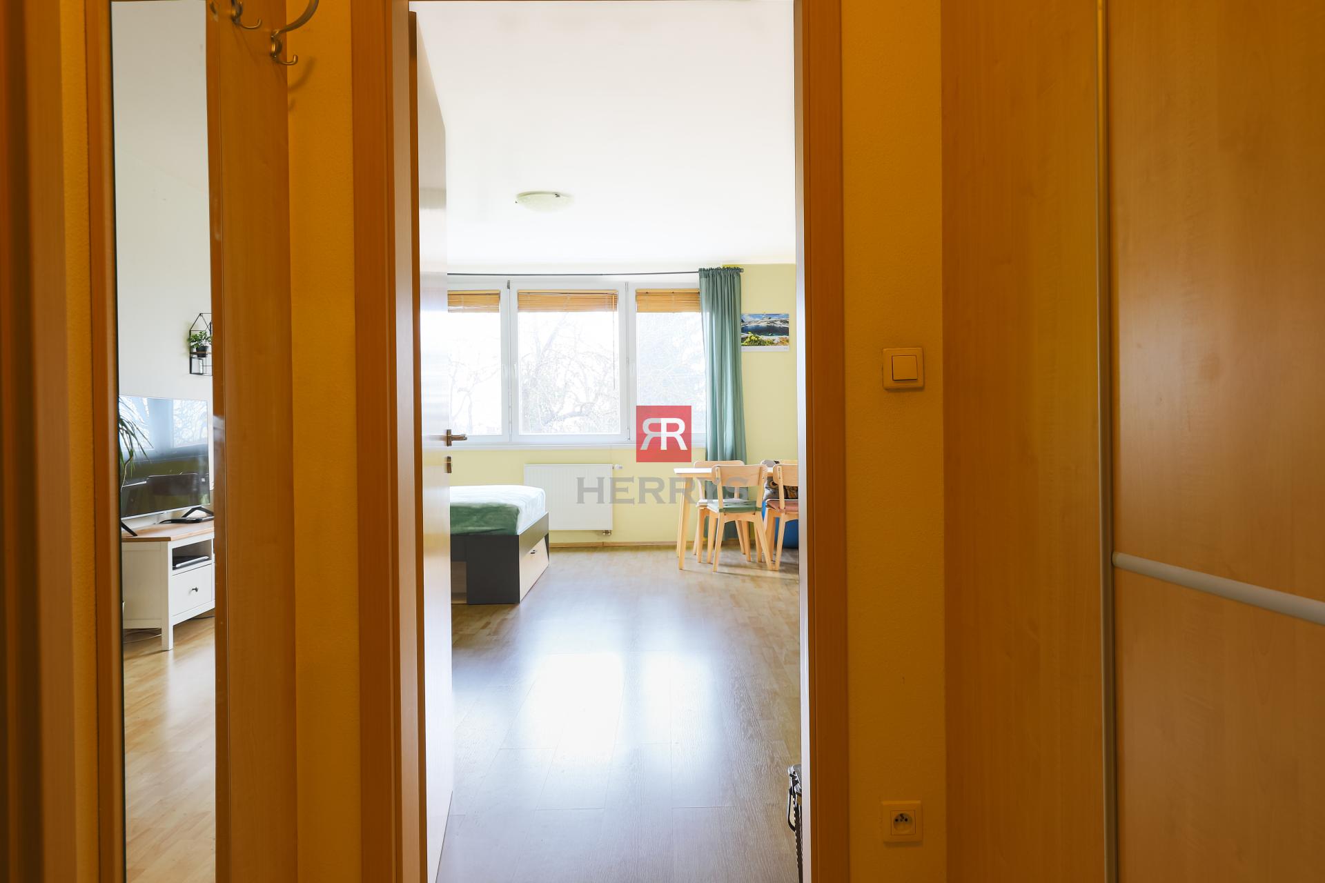 Realitná kancelária HERRYS ponúka na prenájom 1-izbový byt&nbsp;v Devínskej Novej Vsi, Istrijská ulica