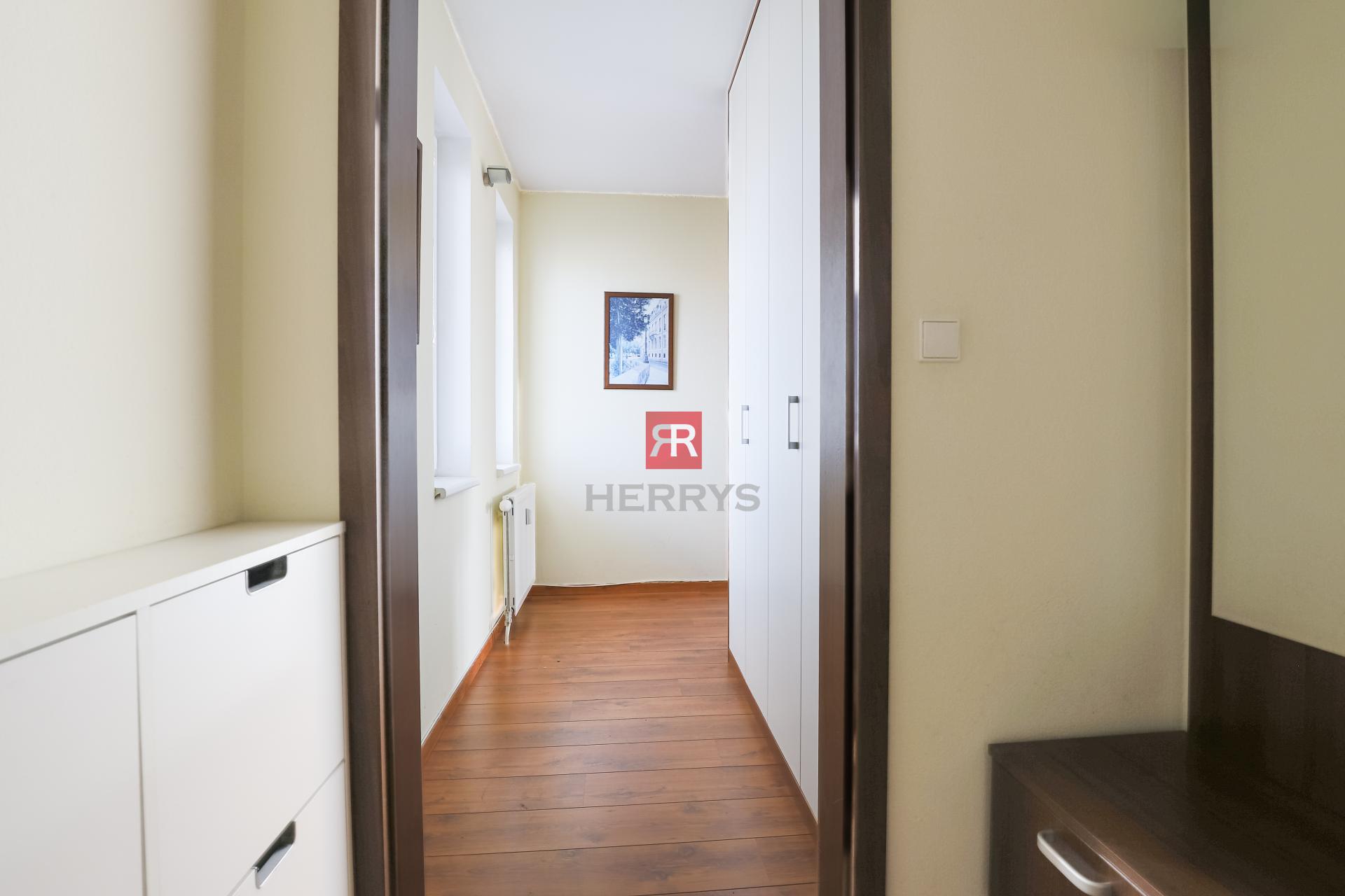 HERRYS - Spacious 4-bedroom duplex apartment for rent in Ostredky, near the park