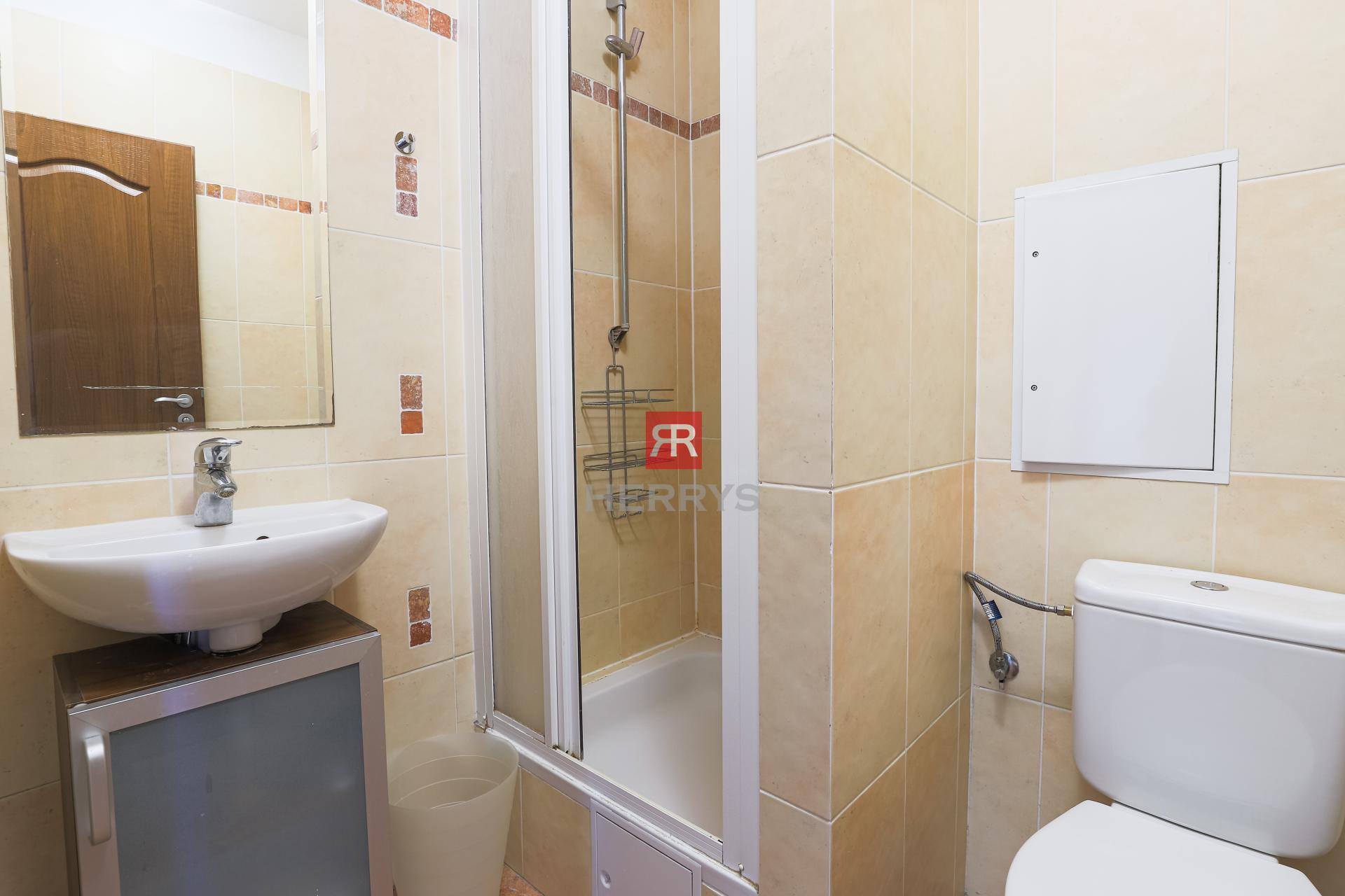 HERRYS - Spacious 4-bedroom duplex apartment for rent in Ostredky, near the park