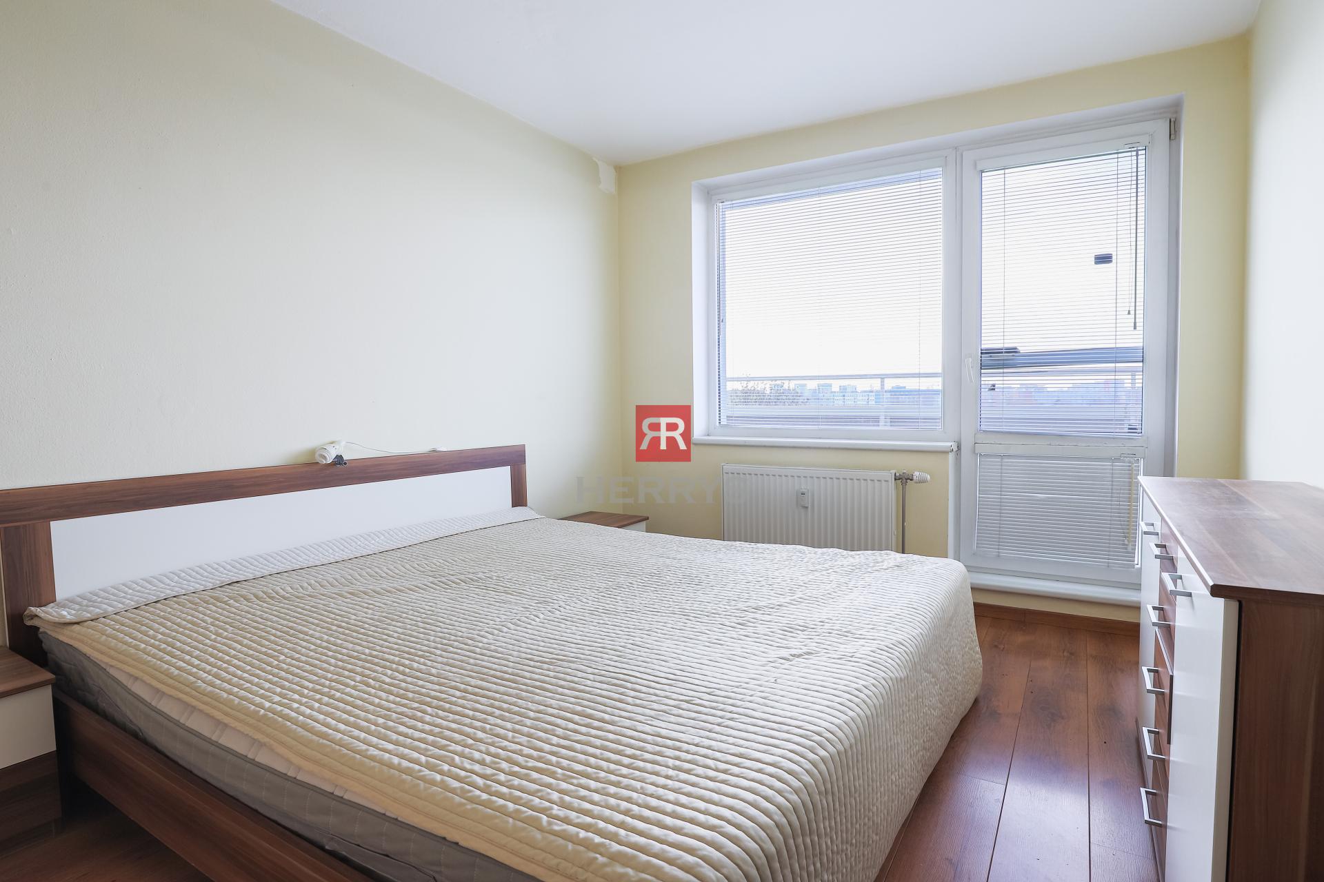 HERRYS - Spacious 4-bedroom duplex apartment for rent in Ostredky, near the park