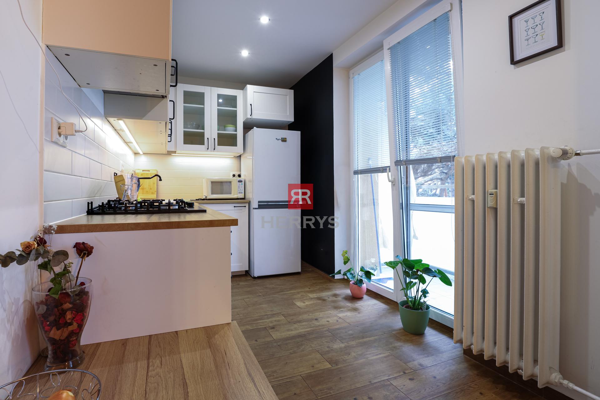 HERRYS - Na prenájom krásny, útulný 2-izbový byt v&nbsp;Bratislava - Ružinov na Uránovej ulici.