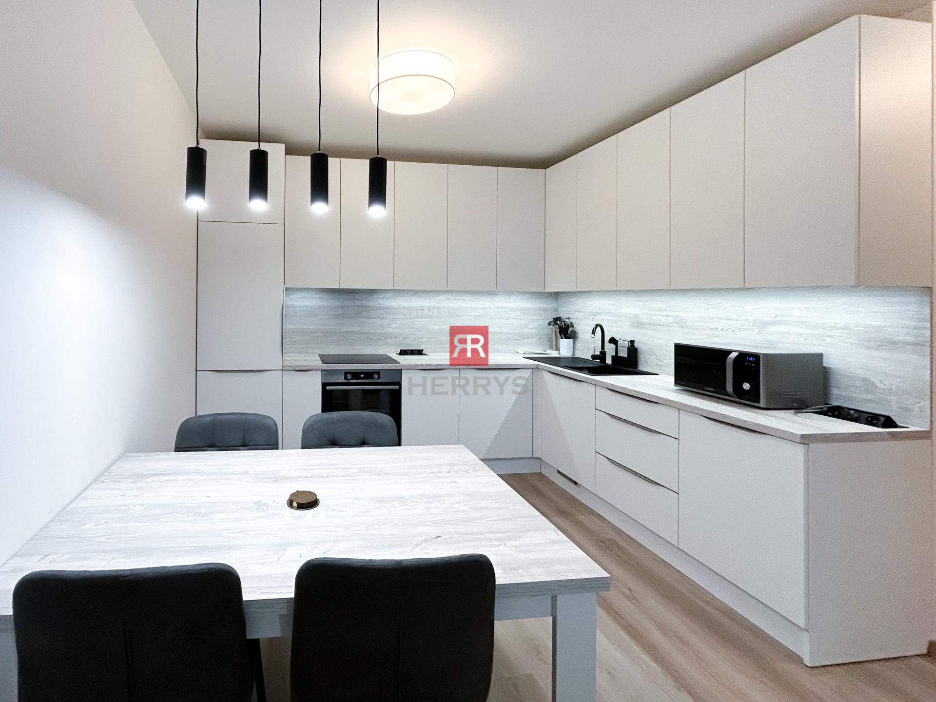 HERRYS - Na prenájom štýlový a priestranný 2 izbový byt s parkovaním, BORY Promenáda&nbsp;