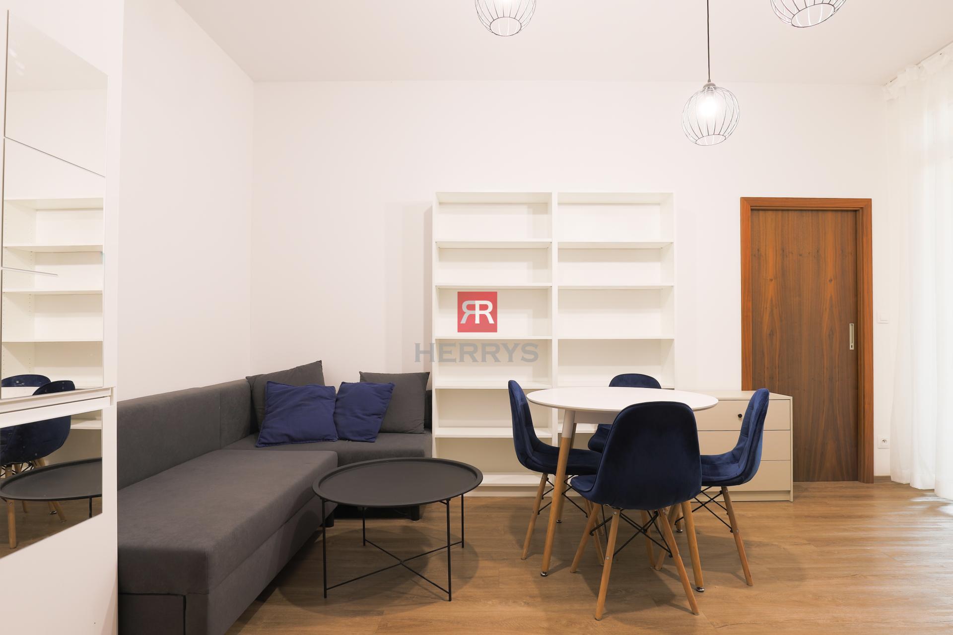 HERRYS - Na prenájom štýlový 2 izbový byt pár krokov od Grasalkovičovej záhrady, Gunduličova ulica