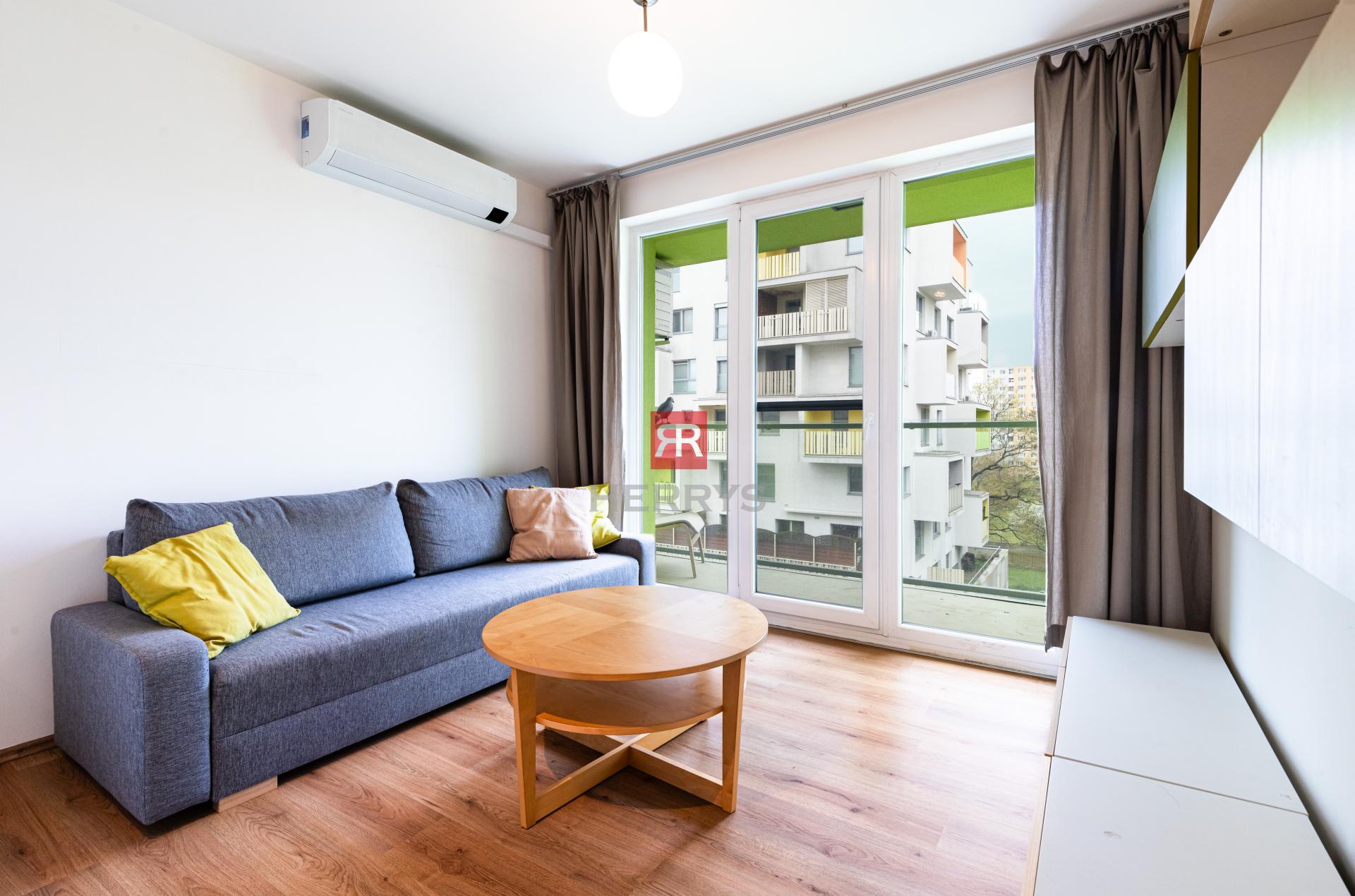 HERRYS - Na predaj atraktívny 1,5-i byt s funkčnou dispozíciou v projekte Nový Háj, BA – Petržalka