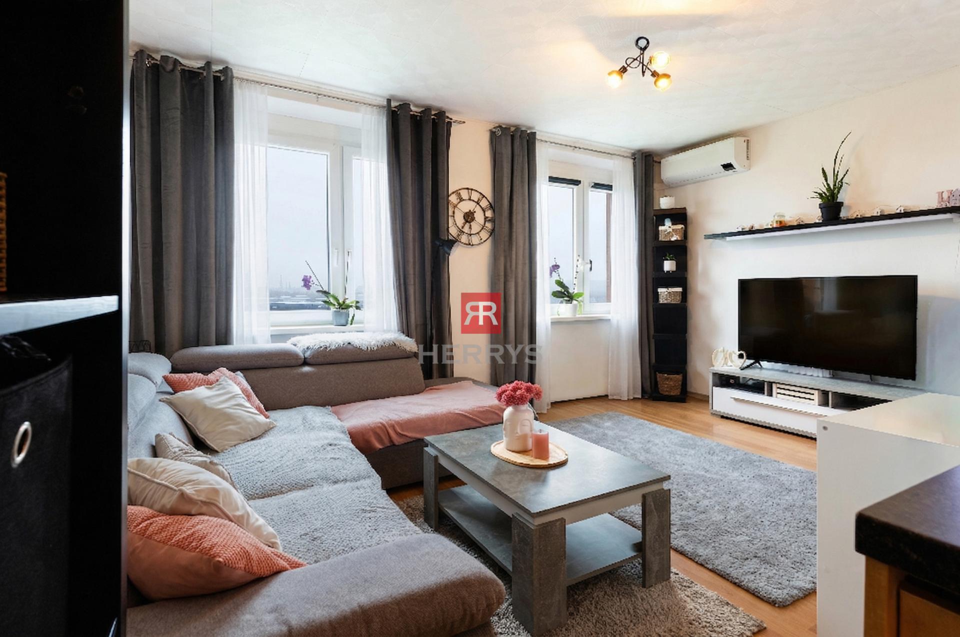 HERRYS – Na predaj 2-izbový byt s dostatkom úložného priestoru - klimatizácia, top poschodie, Rača&nbsp;