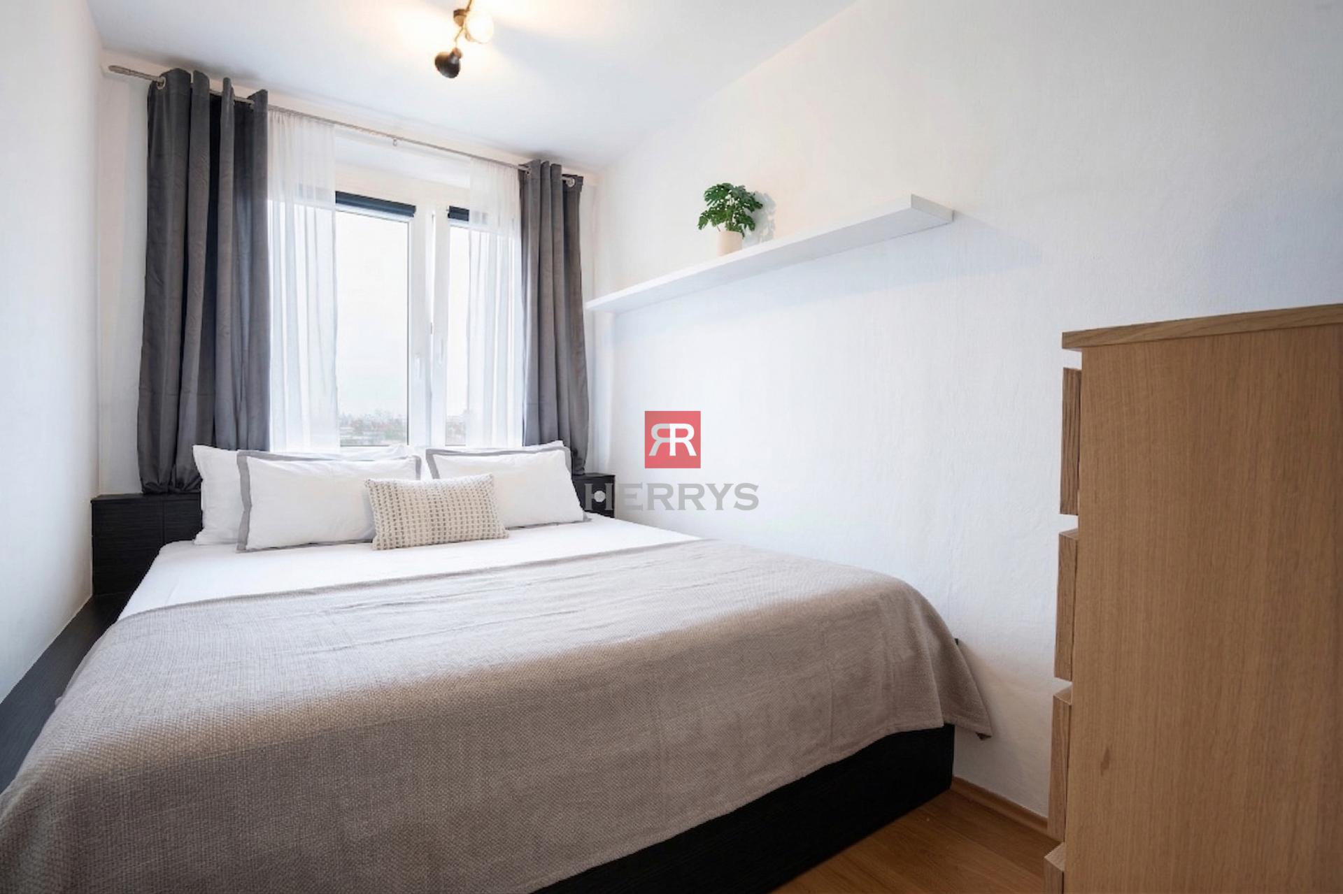 HERRYS – Na predaj 2-izbový byt s dostatkom úložného priestoru - klimatizácia, top poschodie, Rača&nbsp;