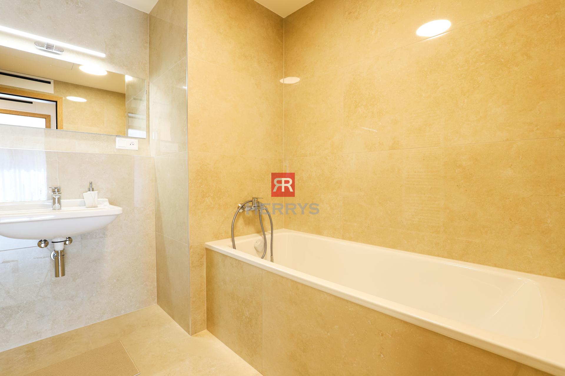 HERRYS - Na prenájom krásny, úplne nový 3-izbový zariadený apartmán v prémiovom komplexe METROPOLIS