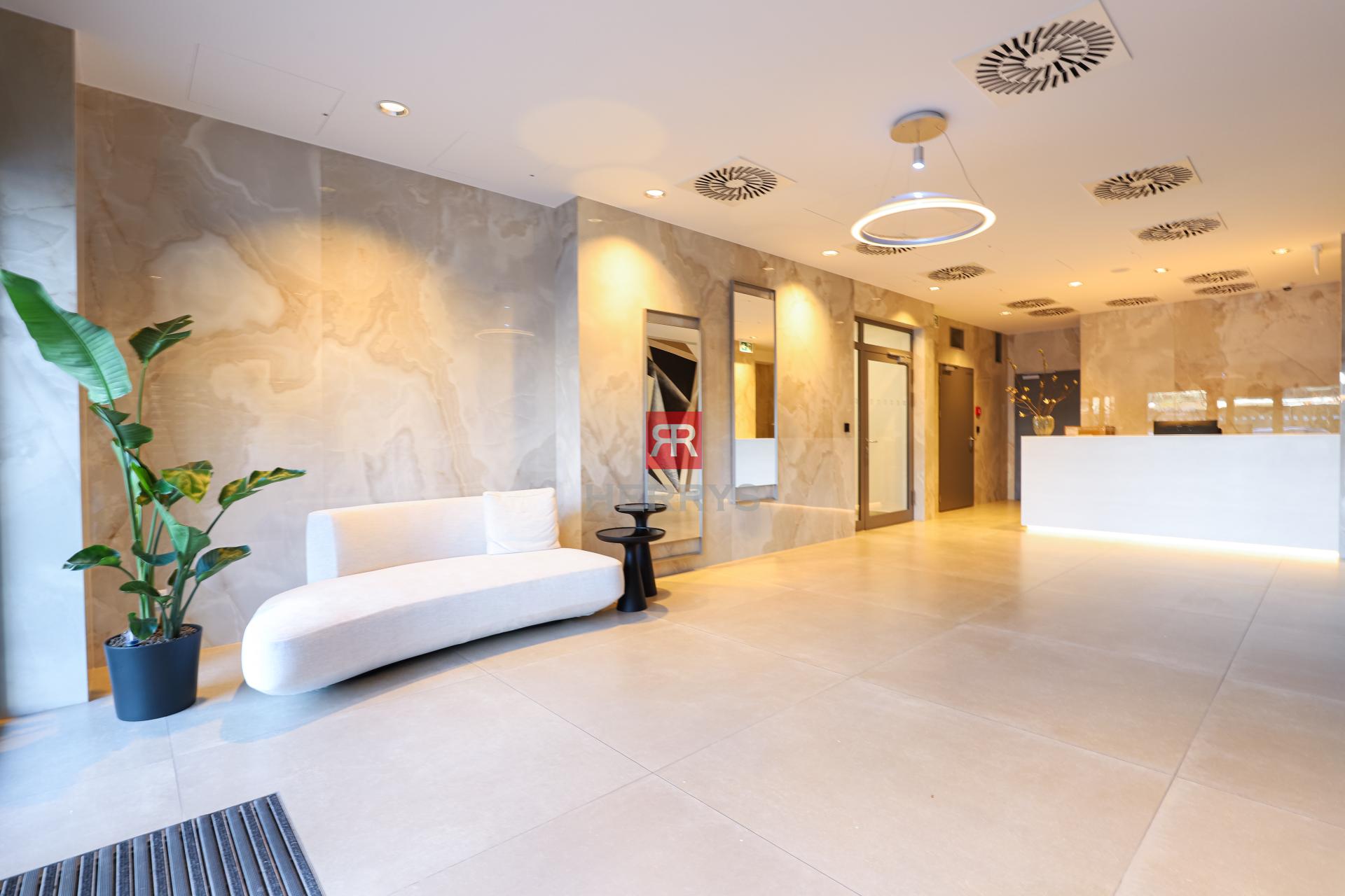 HERRYS - Na prenájom krásny, úplne nový 3-izbový zariadený apartmán v prémiovom komplexe METROPOLIS