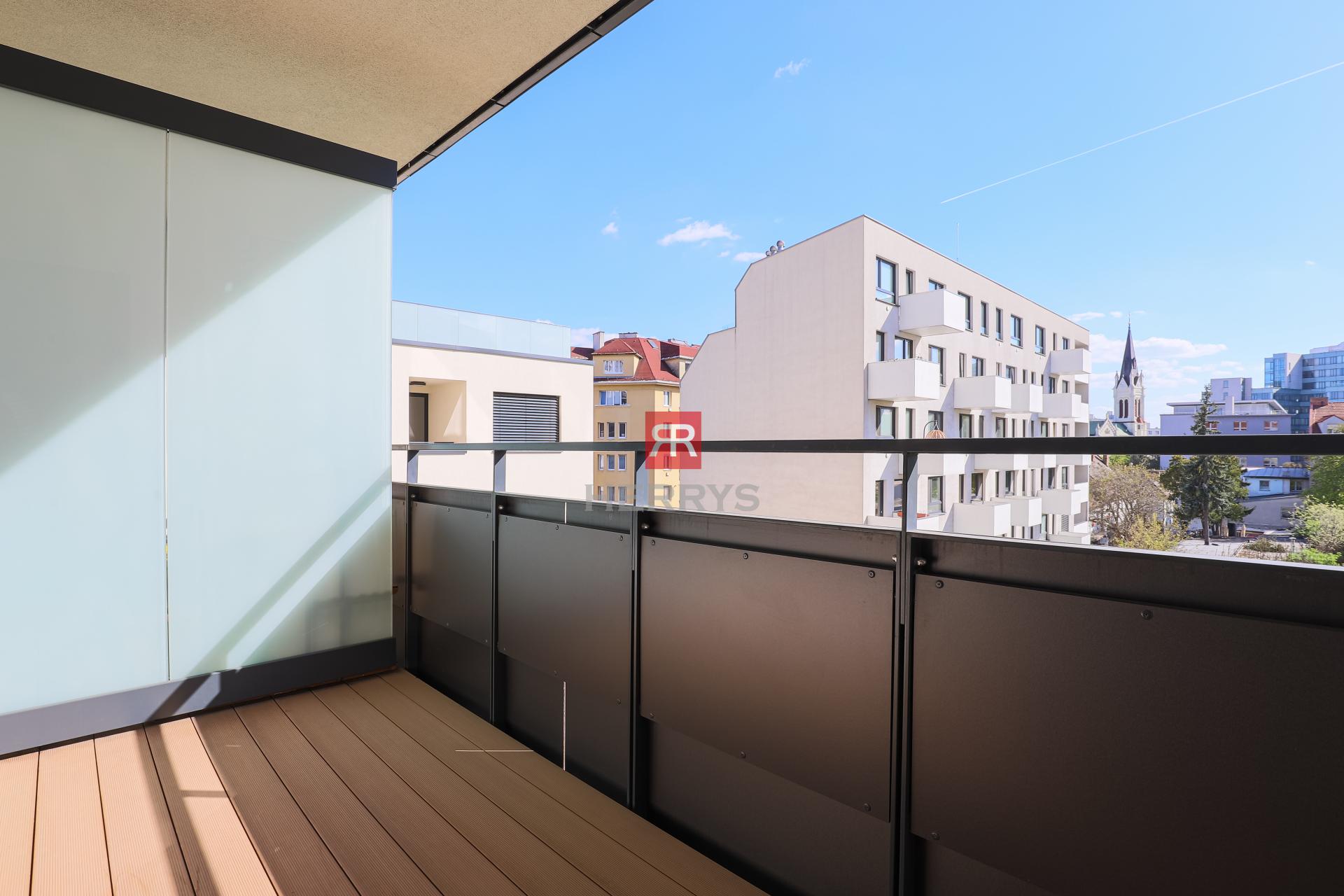 HERRYS - For rent 2 room apartment 61m2 oriented to inner block in Residence BLUMENTAL