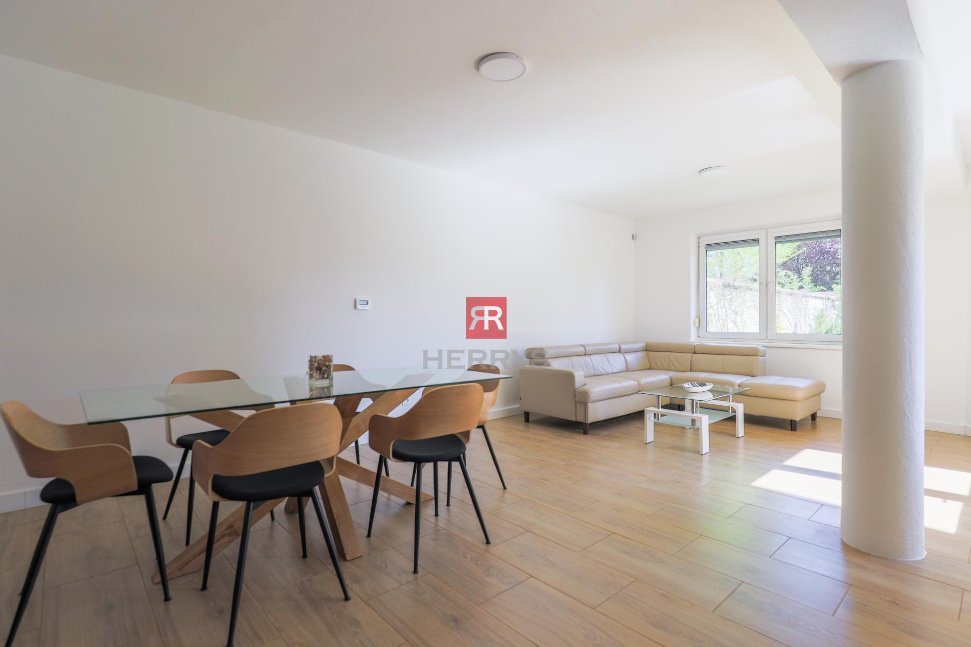 HERRYS - Na prenájom slnečný 5 izbový moderne zariadený rodinný dom s krásnou záhradou v Devínskej Novej Vsi