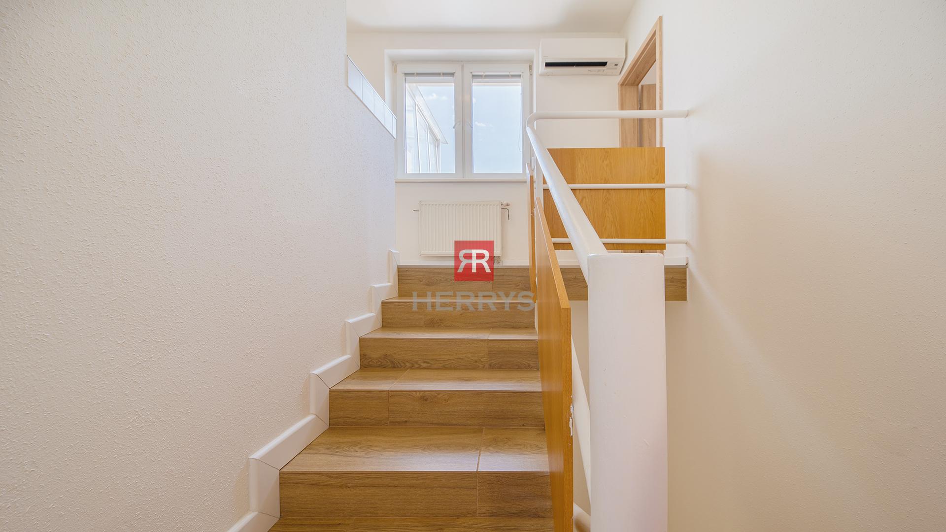 HERRYS - For rent sunny 5 bedroom house with beautiful garden in Devinska Nova Ves