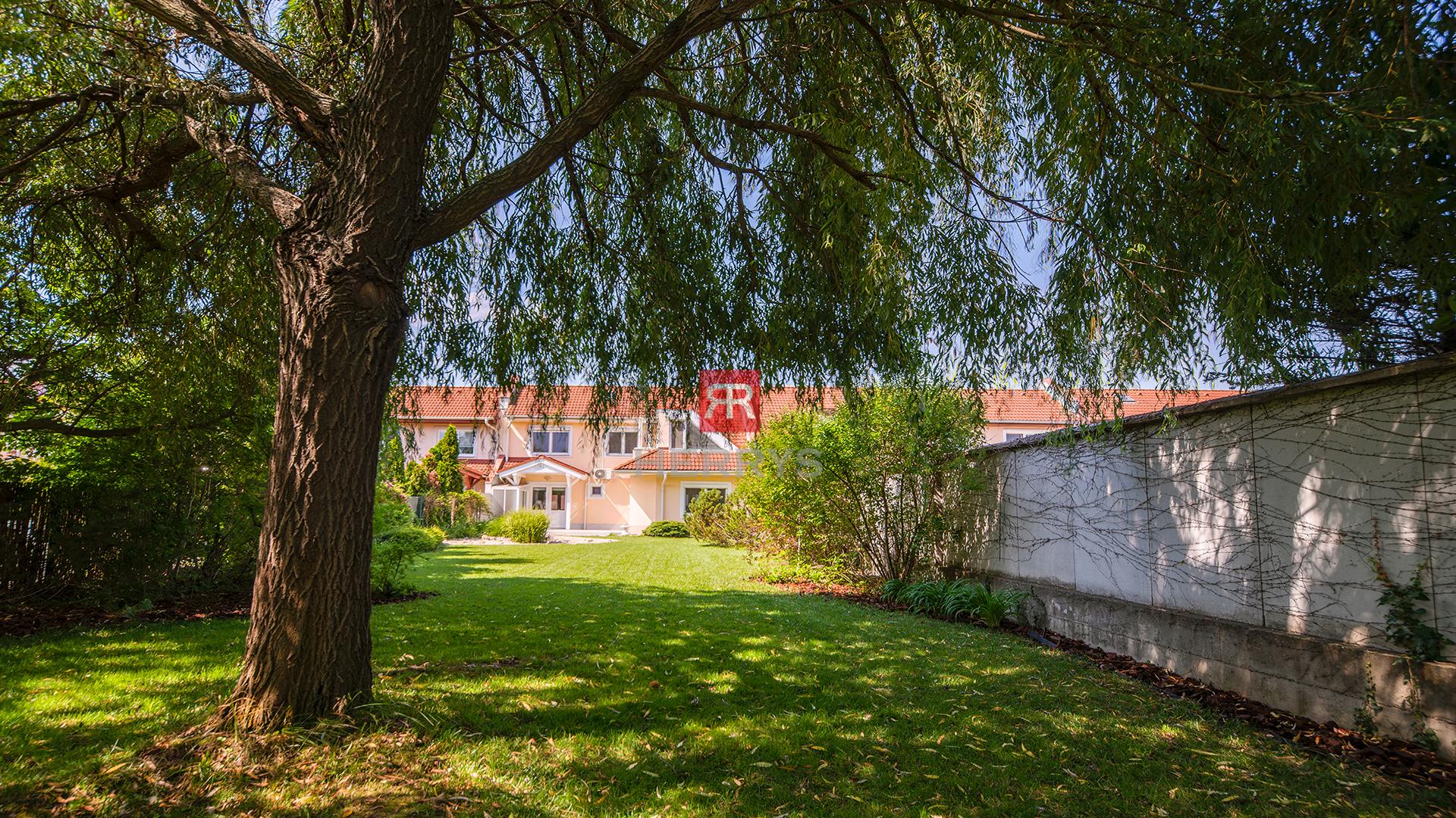 HERRYS - For rent sunny 5 bedroom house with beautiful garden in Devinska Nova Ves