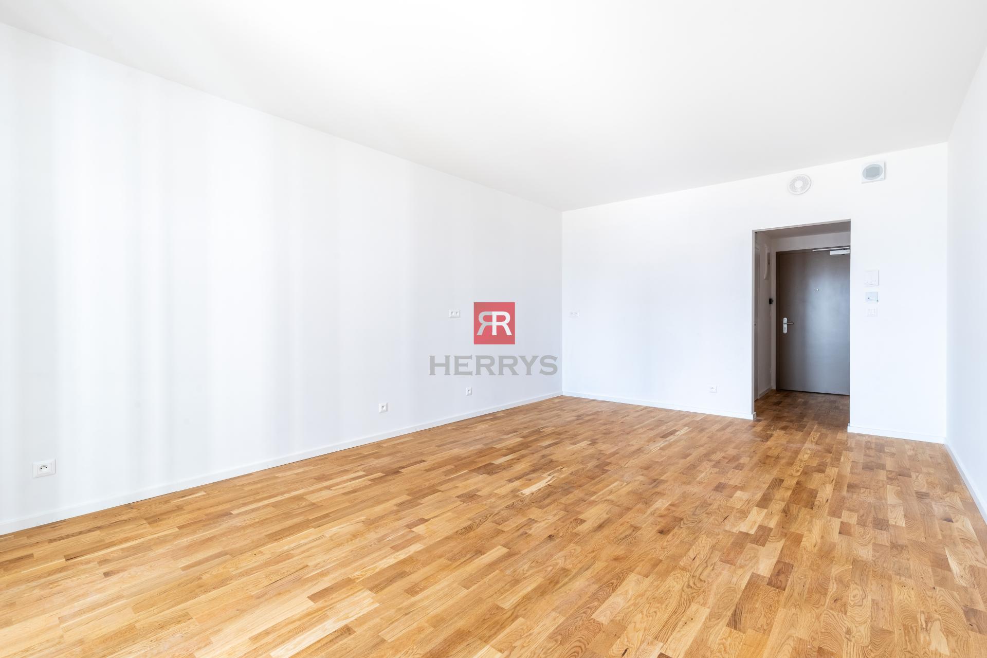 HERRYS – Modern 1.5-room apartment with city views for sale in the Metropolis project