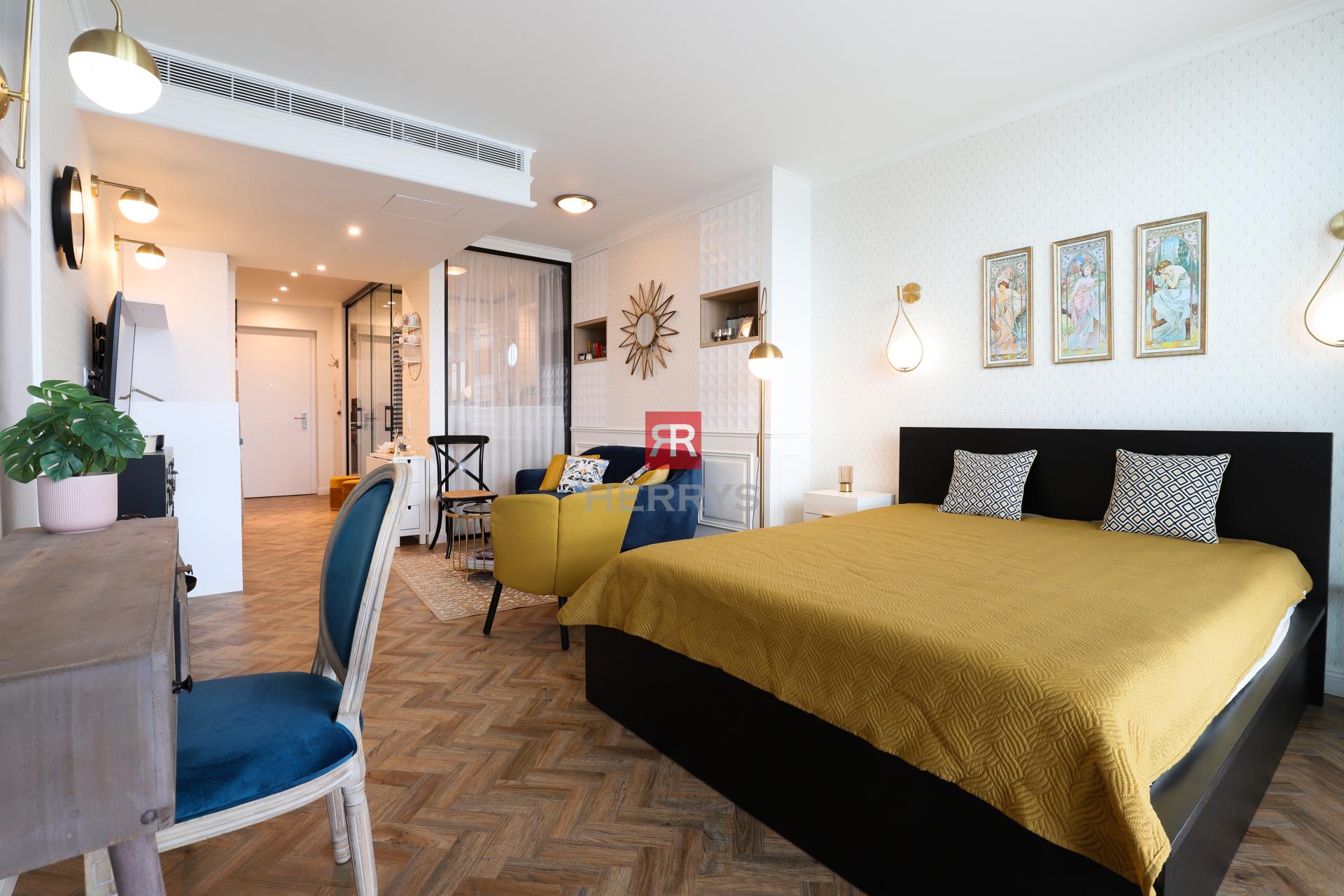 HERRYS - Na prenájom výnimočný 1-izbový byt, v&nbsp;komplexe EUROVEA, priamo na dunajskej promenáde