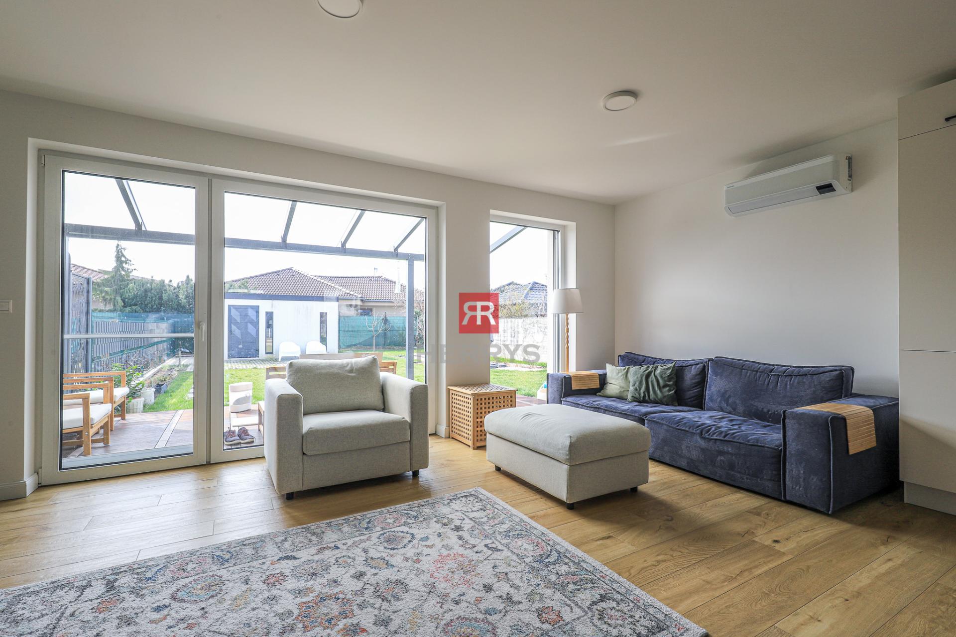 HERRYS - Modern 4-bedroom house with a garden for sale in Bernolákovo