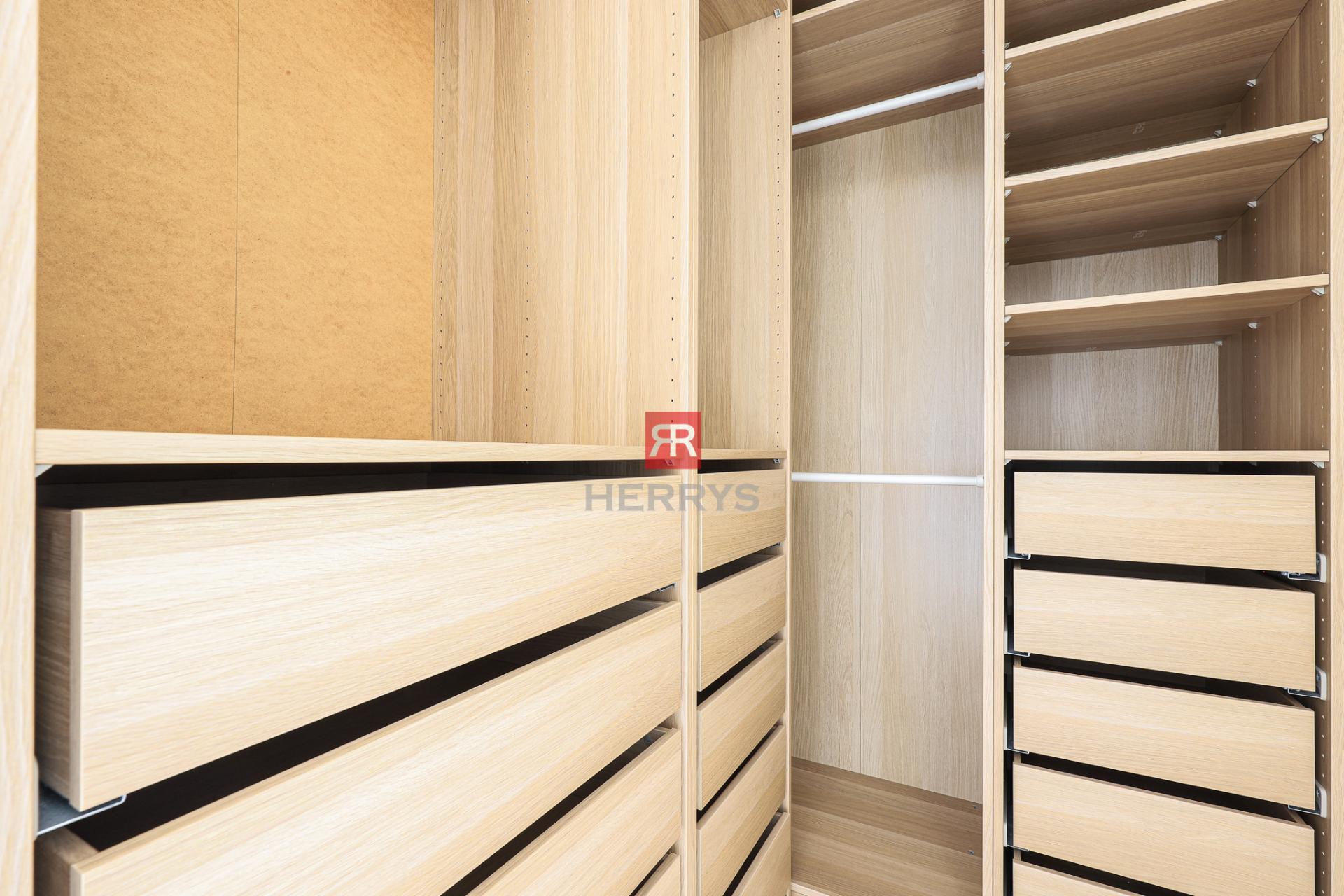 HERRYS - Modern 4-bedroom house with a garden for sale in Bernolákovo