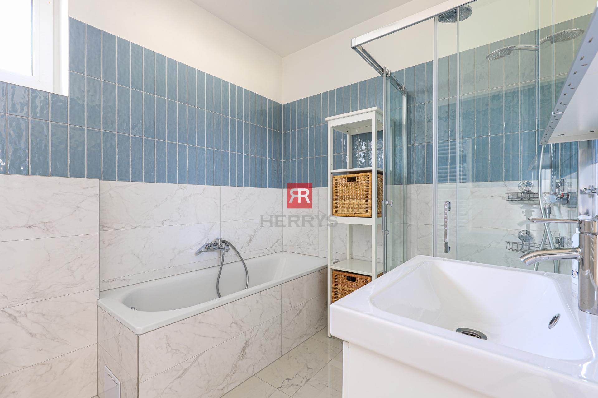 HERRYS - Modern 4-bedroom house with a garden for sale in Bernolákovo