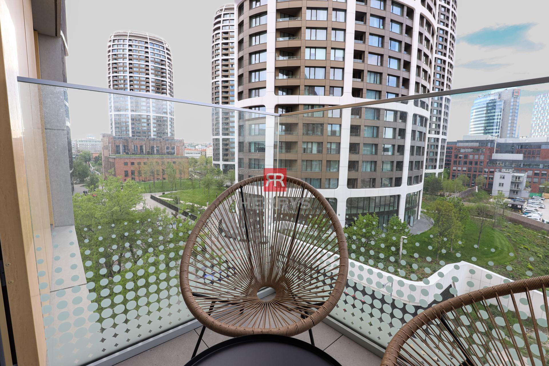 HERRYS - Exclusive, designer 3-room apartment for rent in the premium METROPOLIS complex